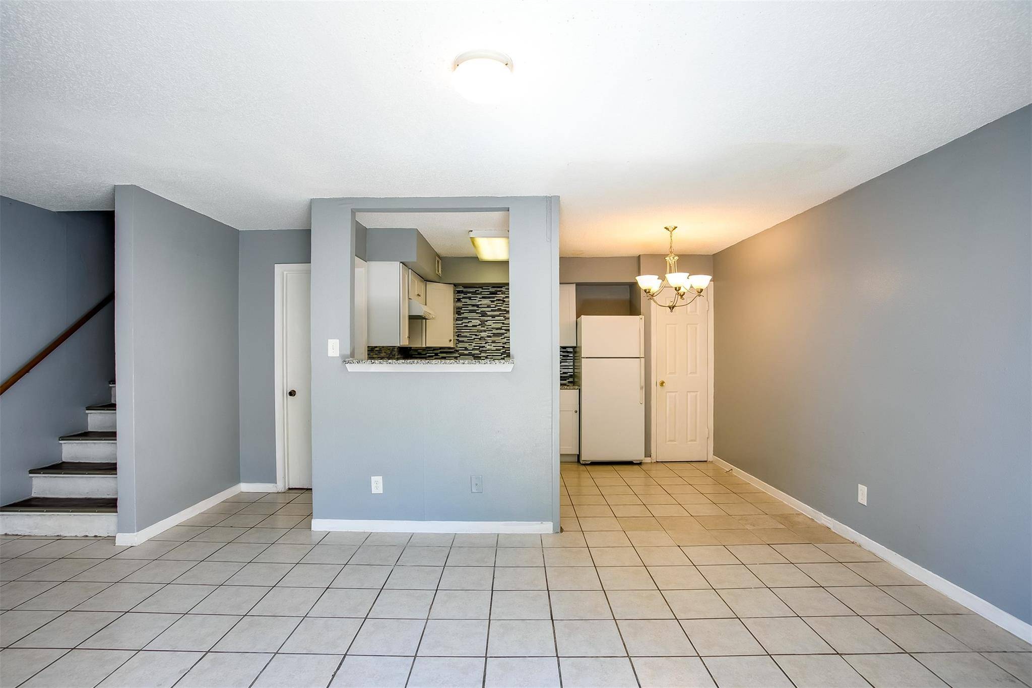 Austin, TX 78741,2215 Mission Hill CIR #102