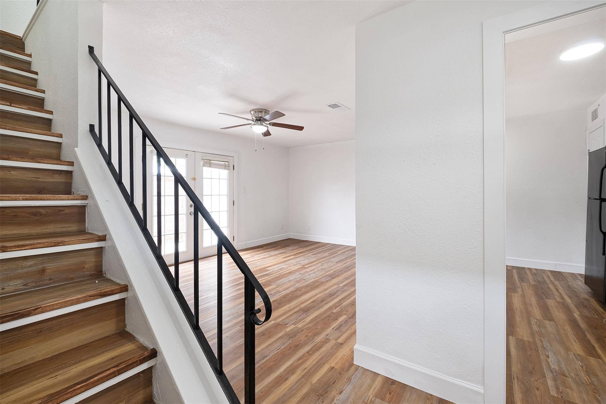 Austin, TX 78741,2217 Mission Hill DR #D