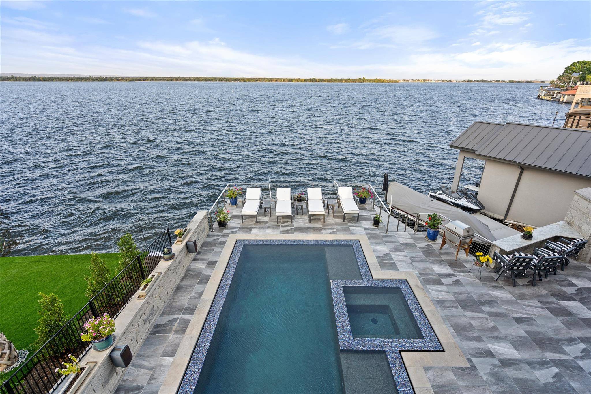Horseshoe Bay, TX 78657,402 Lighthouse DR