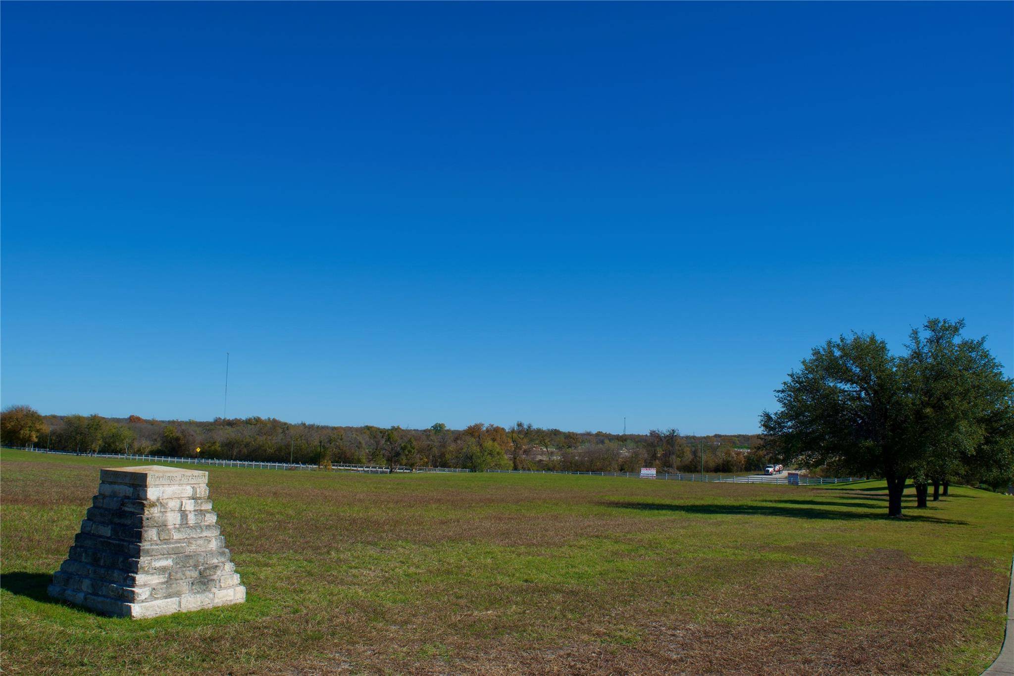 Hutto, TX 78634,377 Heritage LOOP