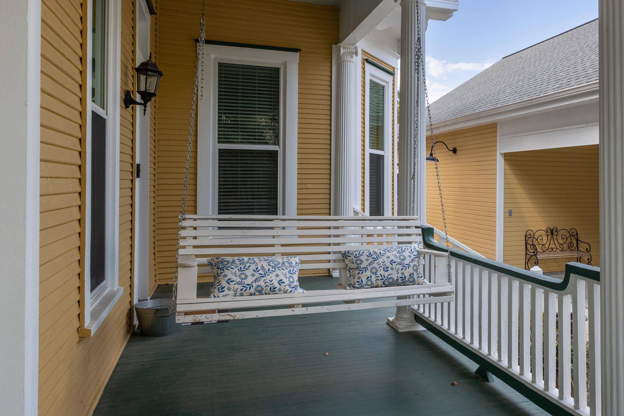 Schulenburg, TX 78956,809 Paulus ST