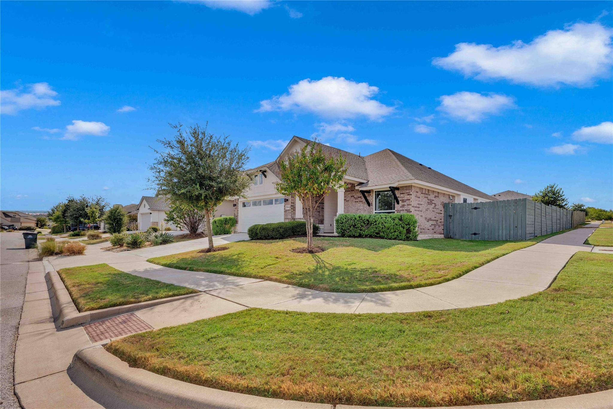 Manor, TX 78653,9944 Comely BND