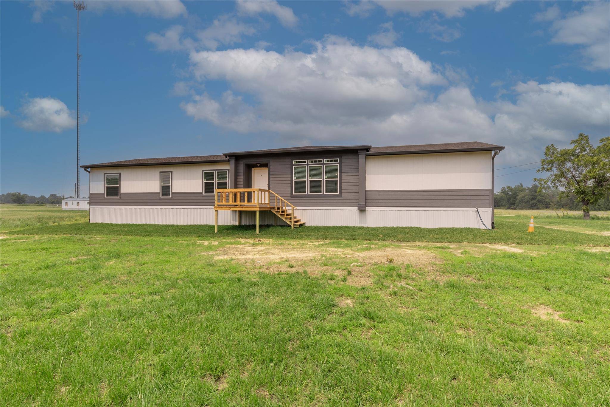 Gause, TX 77857,17819 E Hwy 79 HWY