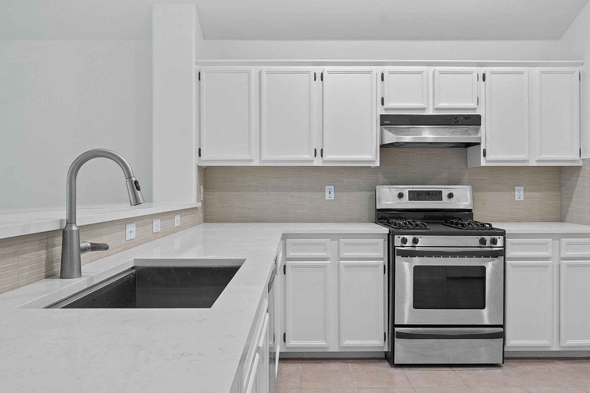 Cedar Park, TX 78613,909 SABA CV