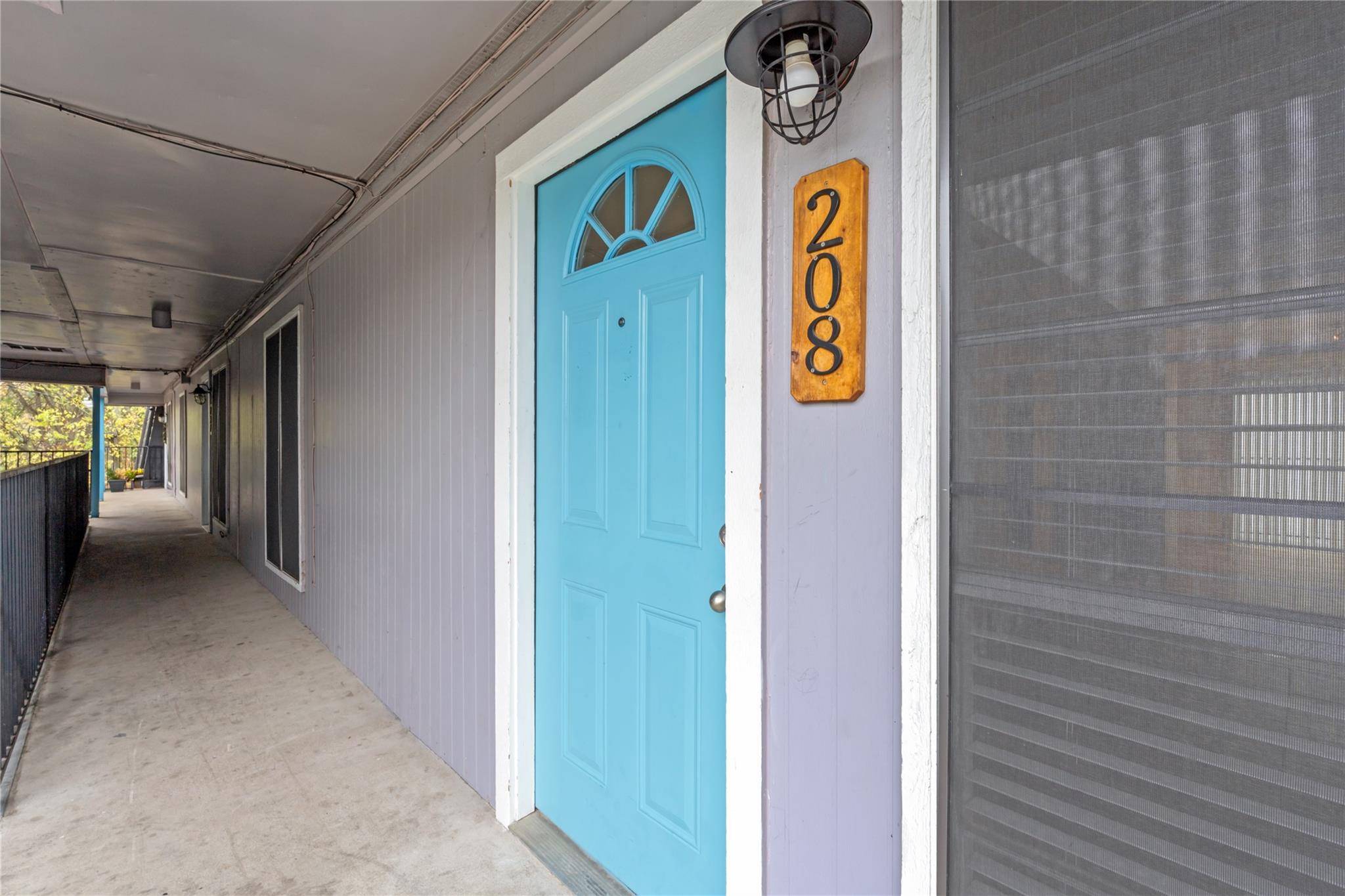 Austin, TX 78704,1301 W Ben White BLVD #109