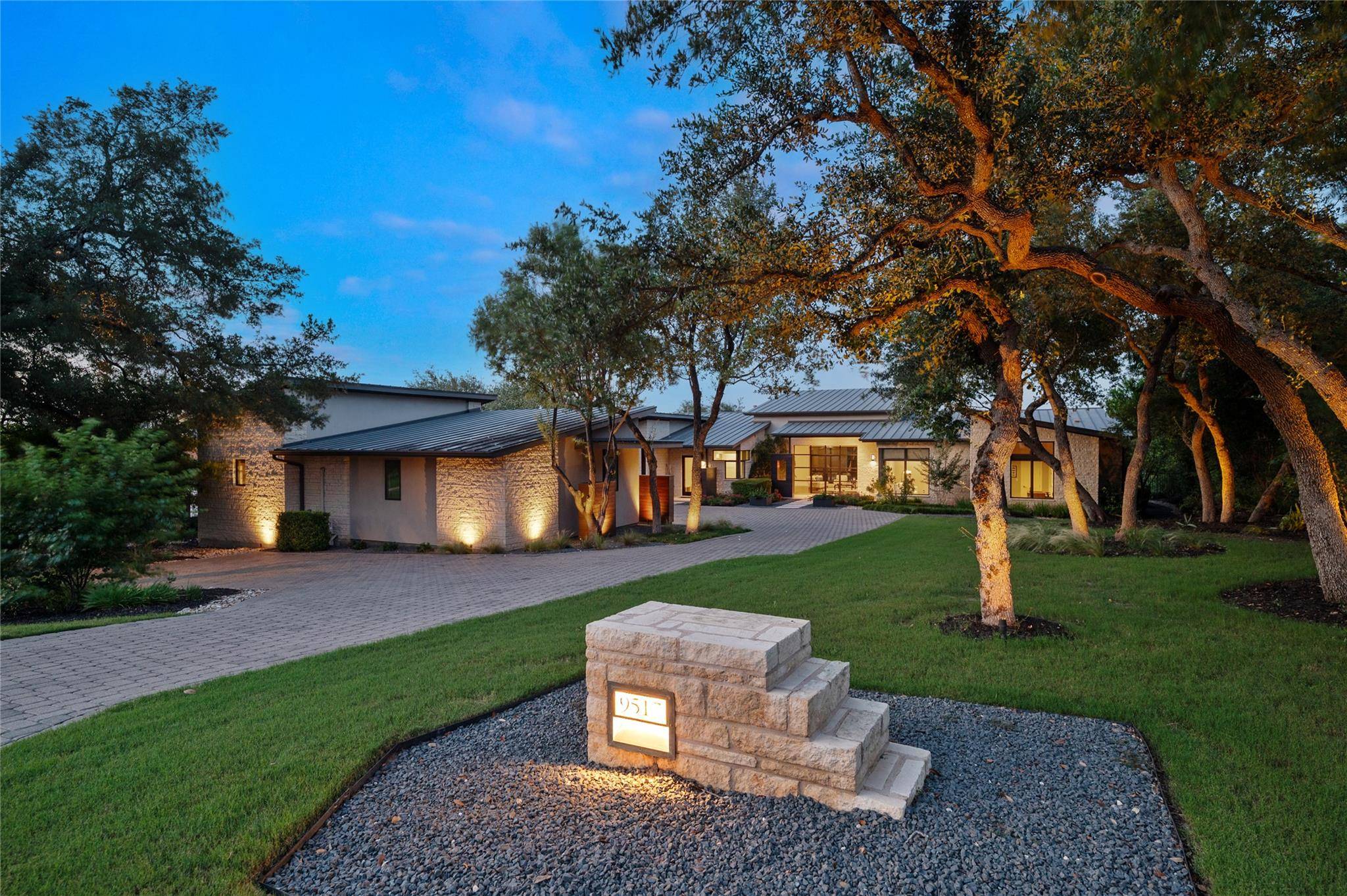 Austin, TX 78735,9517 Veletta PL