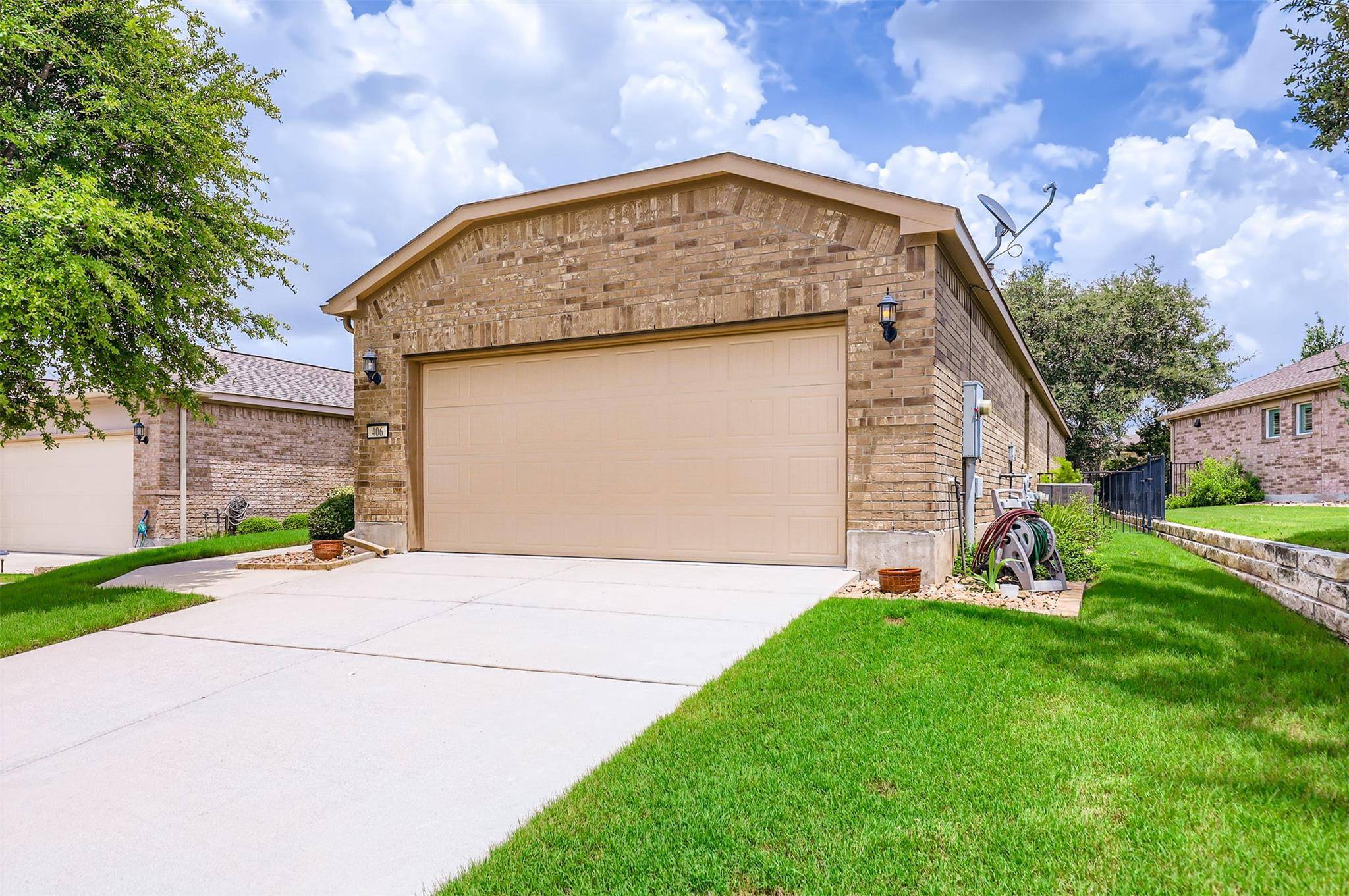 Georgetown, TX 78633,406 Kickapoo Creek LN