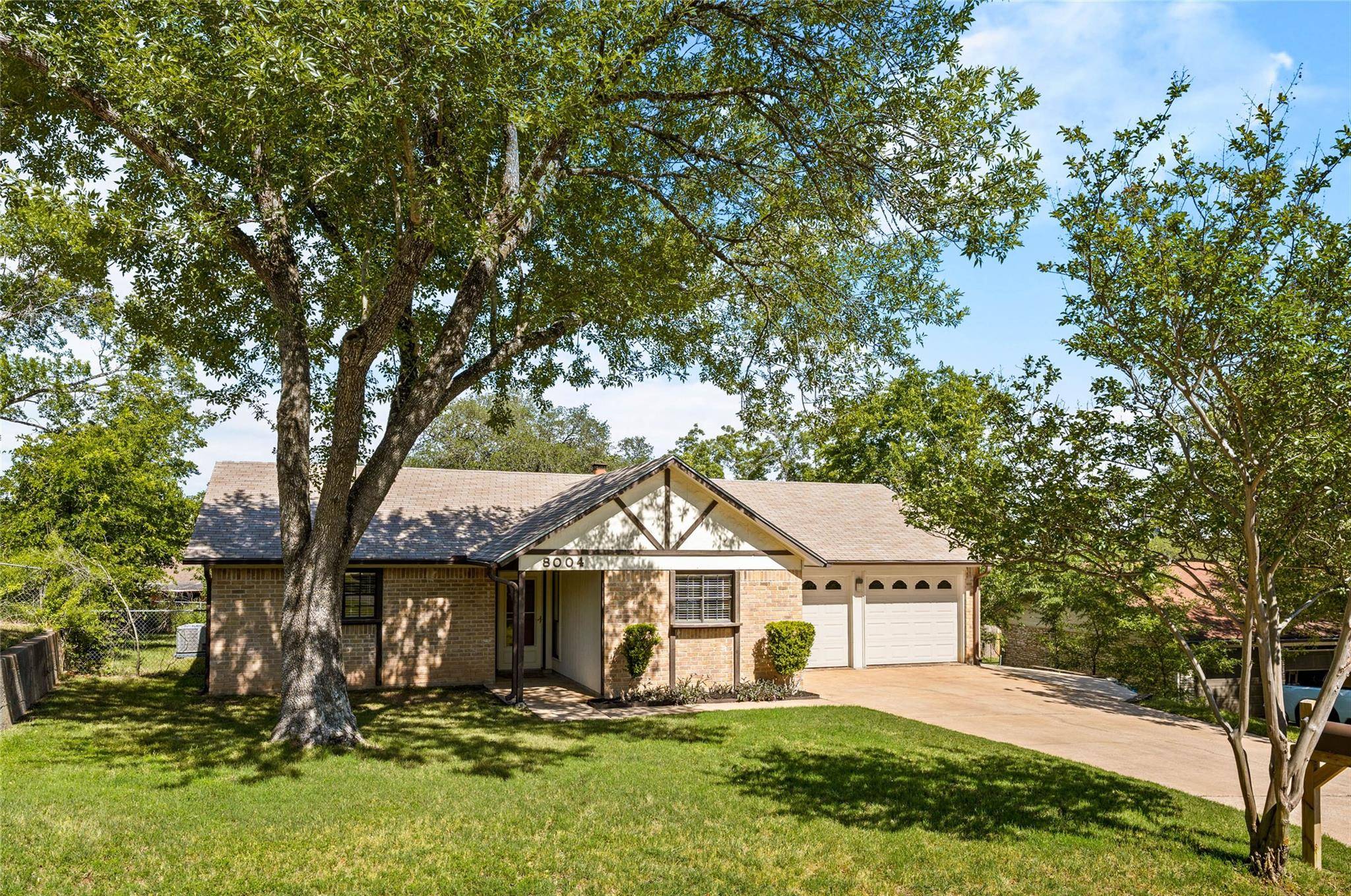Austin, TX 78736,8004 Red Willow DR