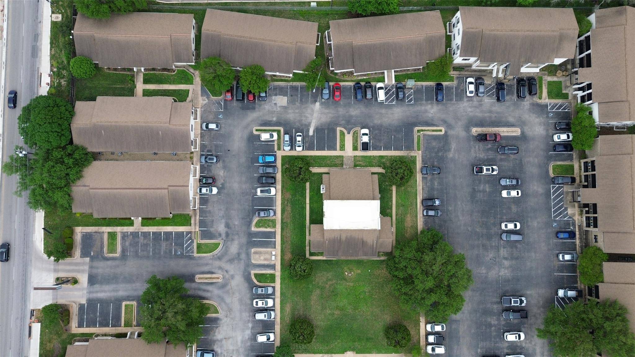 Austin, TX 78750,13740 RESEARCH BLVD #R1