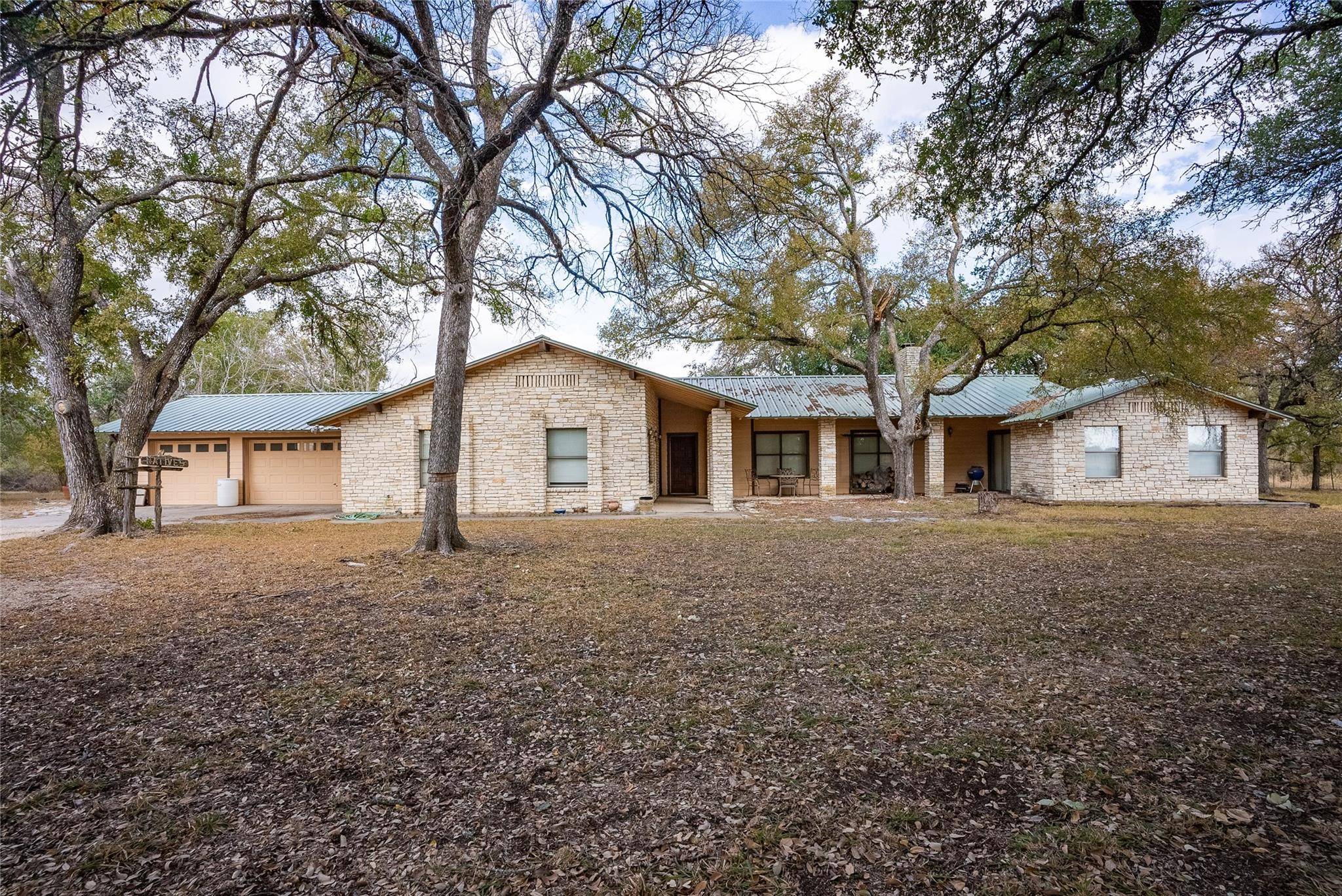 Lampasas, TX 76550,9012 County Road 3420