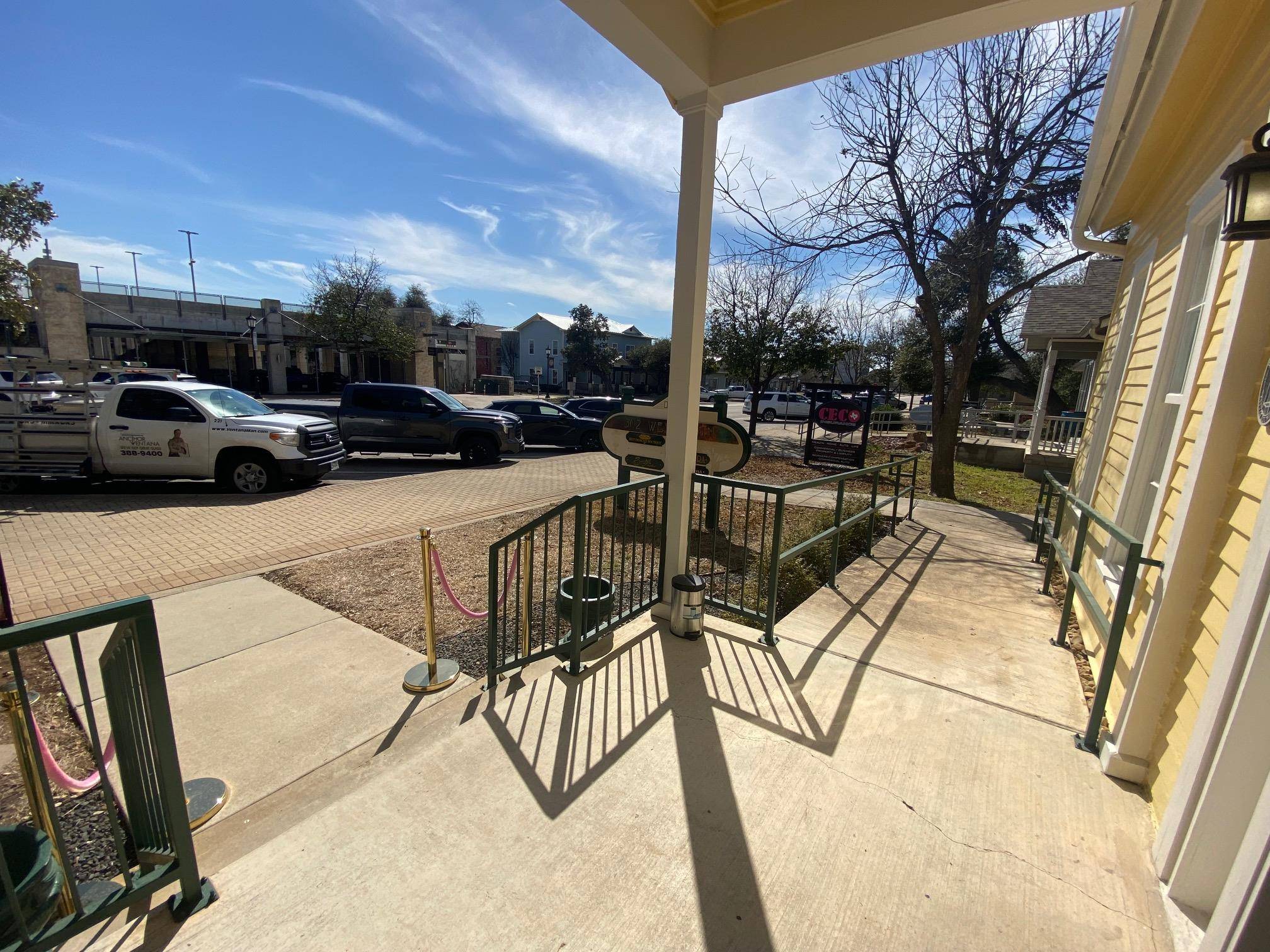 Round Rock, TX 78664,302 W Main ST #202