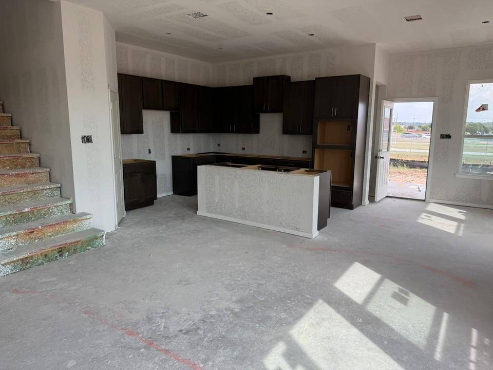 Elgin, TX 78621,13821 Tucker Hedge PASS