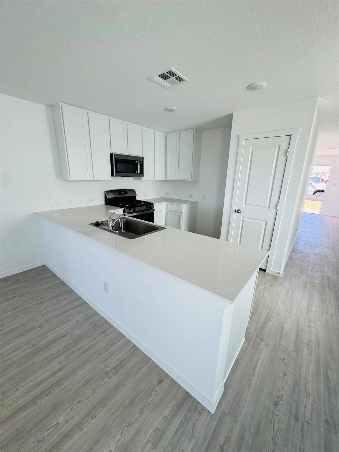 New Braunfels, TX 78132,3651 Moon Hill RD