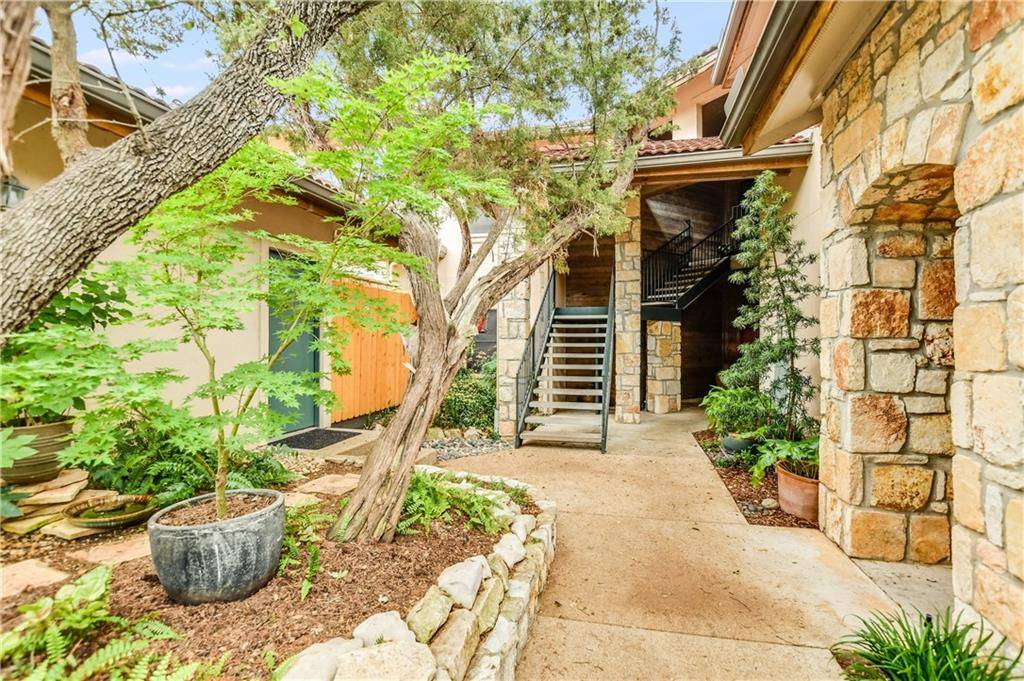 Austin, TX 78746,1000 Liberty Park DR #507