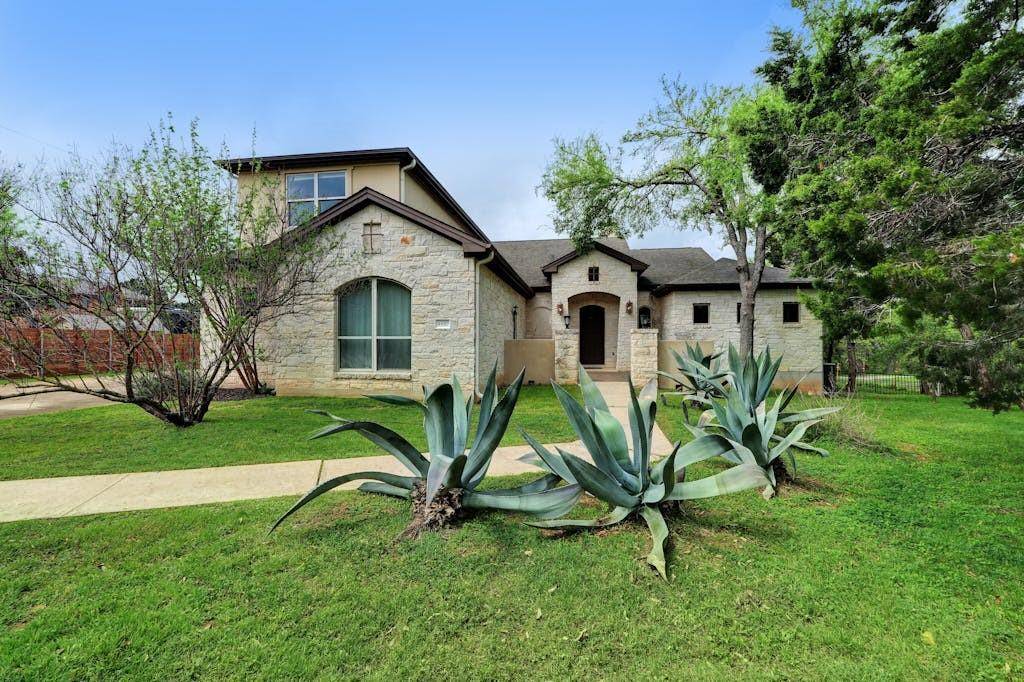 Sunset Valley, TX 78735,4450 Stearns LN