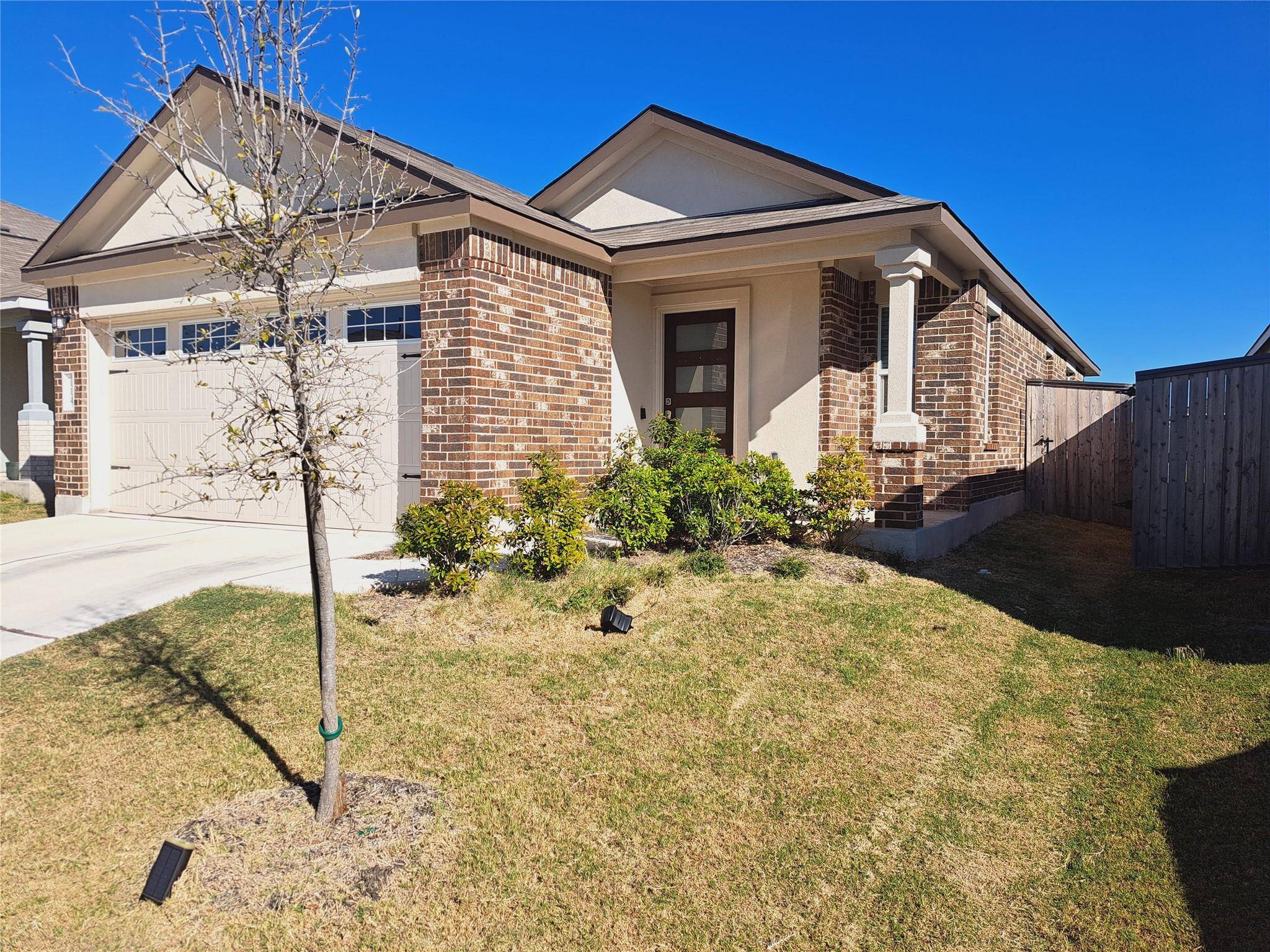 Hutto, TX 78634,114 Canley LOOP