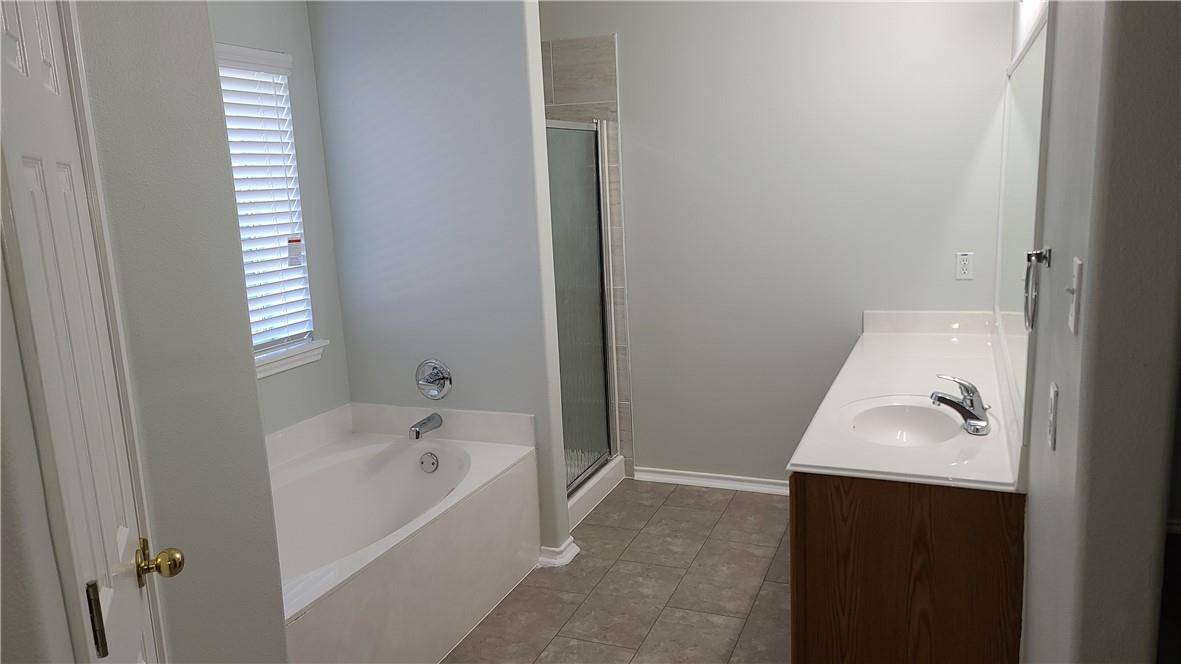 Hutto, TX 78634,1204 Delia Chappa LN