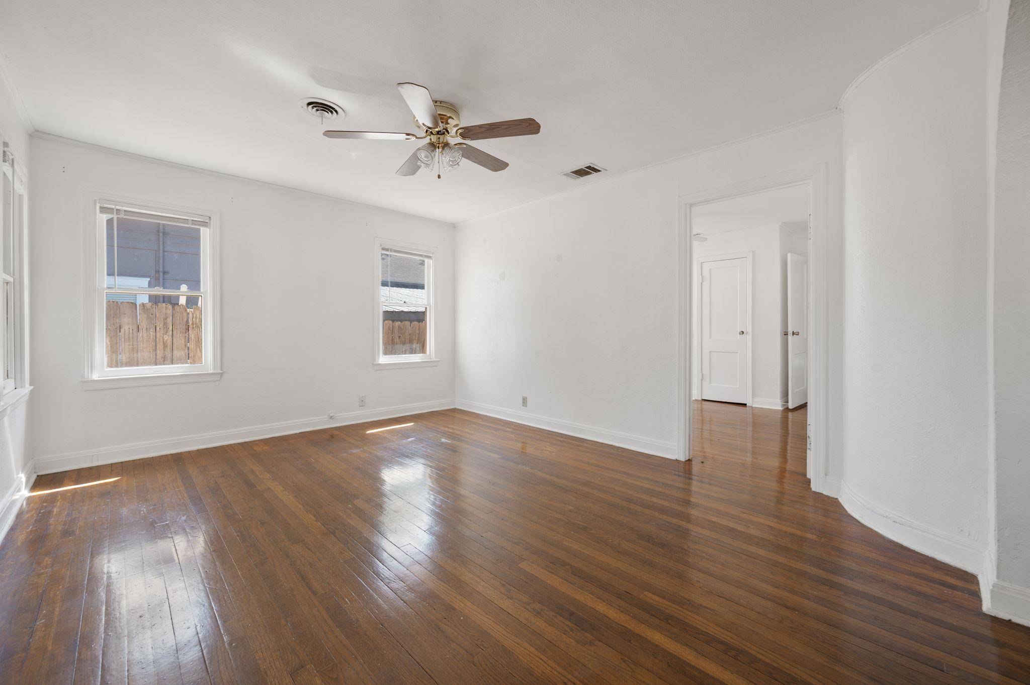 Austin, TX 78752,511 W Odell ST