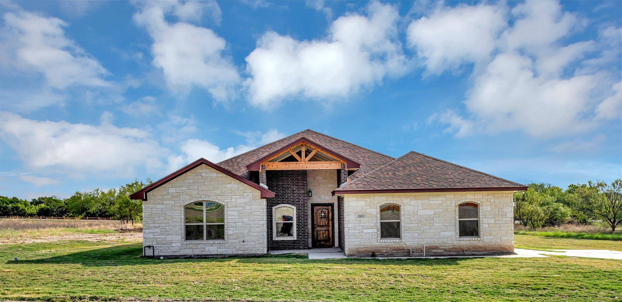 Kempner, TX 76539,1102 County Road 3153