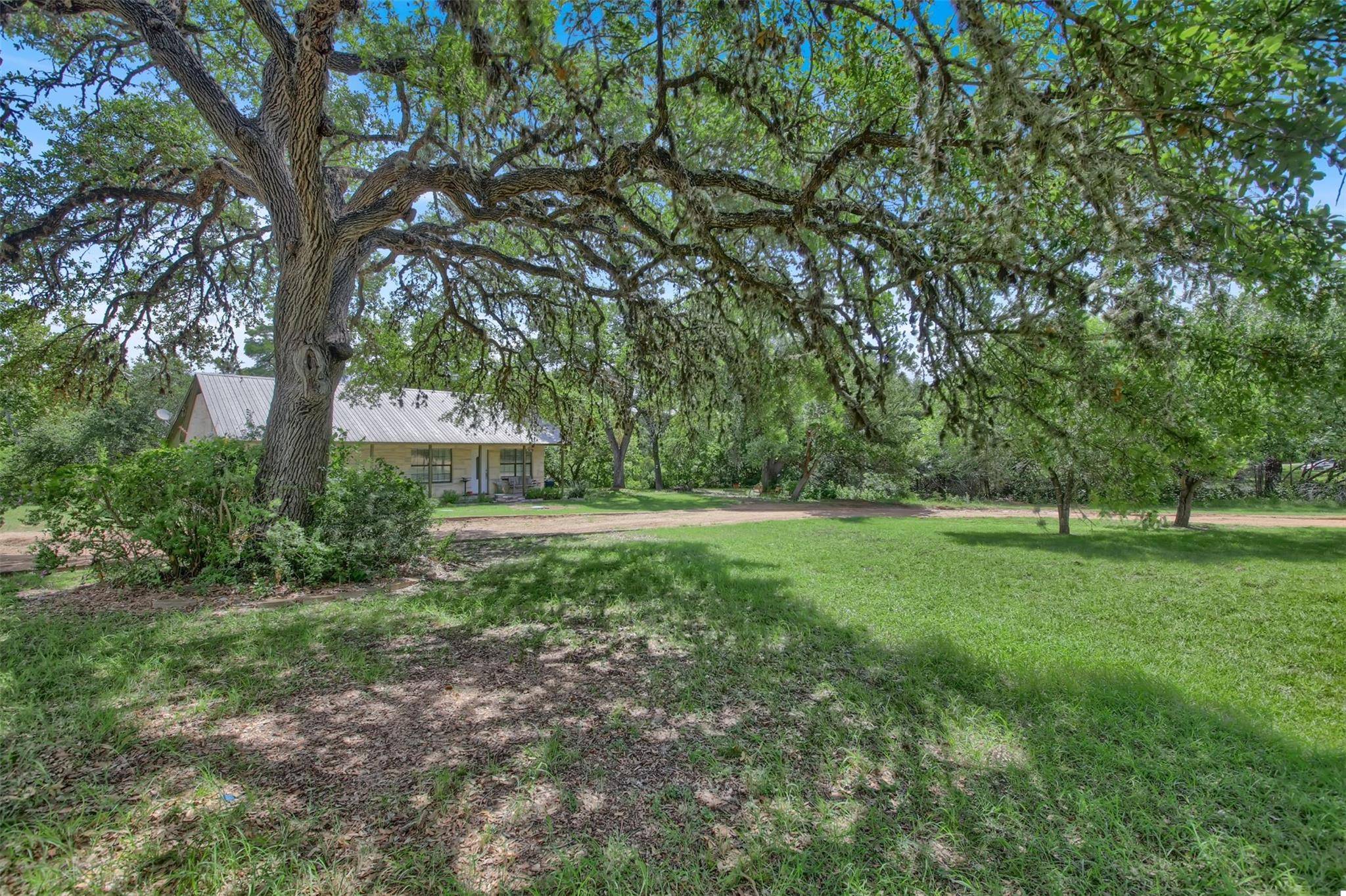 Wimberley, TX 78676,330 Arrowlake RD