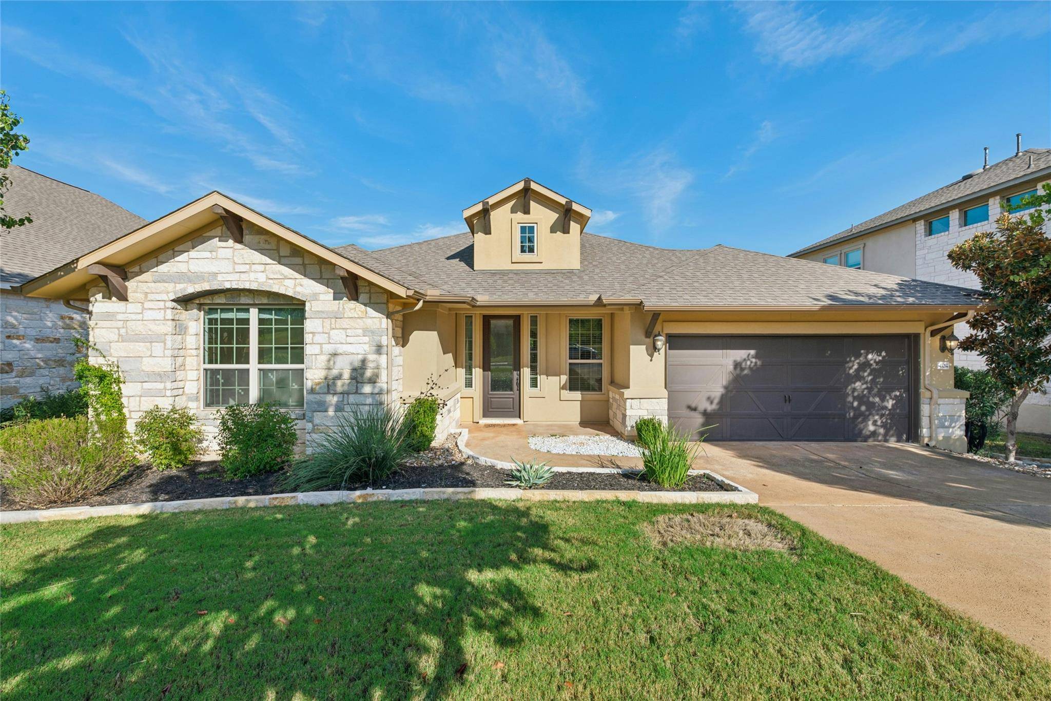 Lakeway, TX 78738,404 Highland Village DR