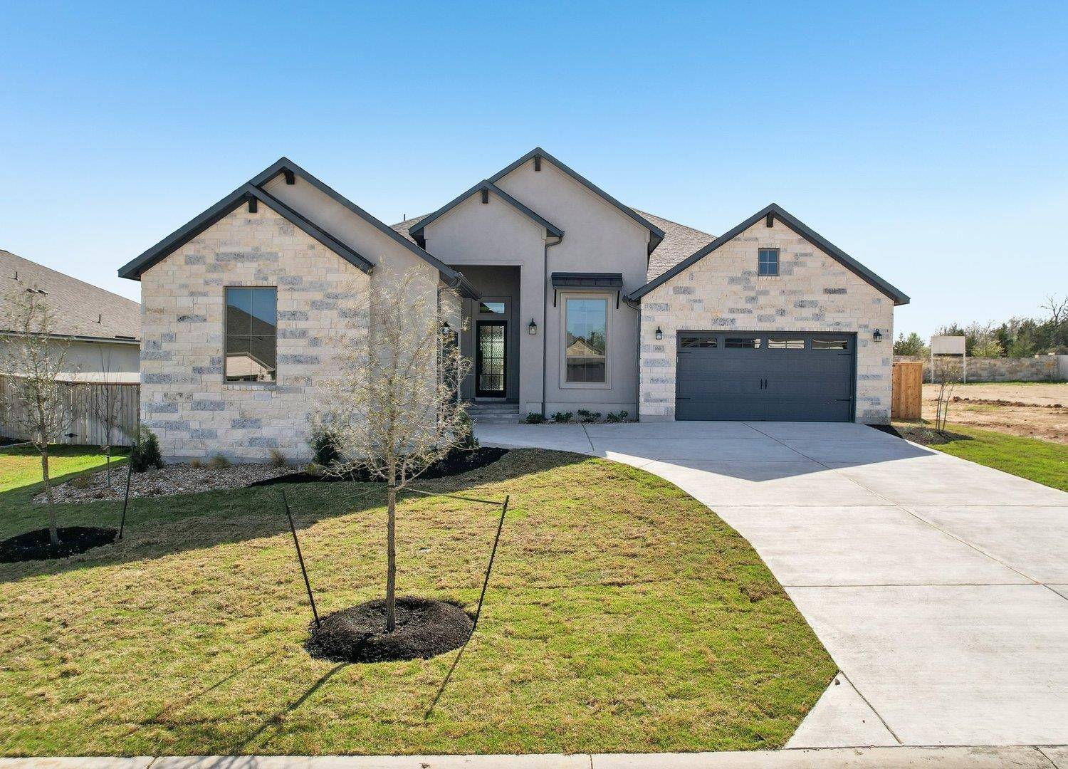 Bastrop, TX 78602,166 Kellogg LN
