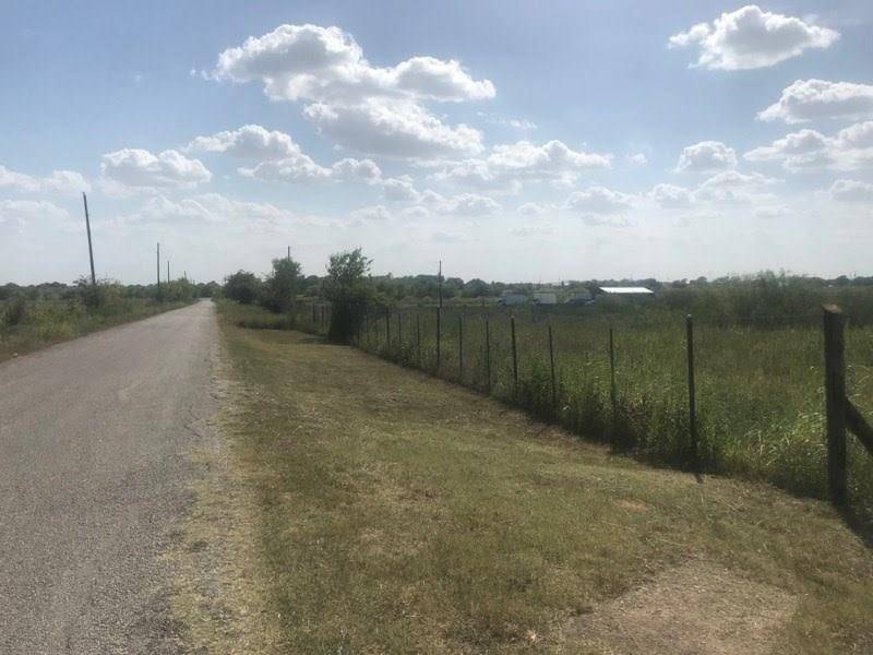 Niederwald, TX 78640,307 Schubert LN