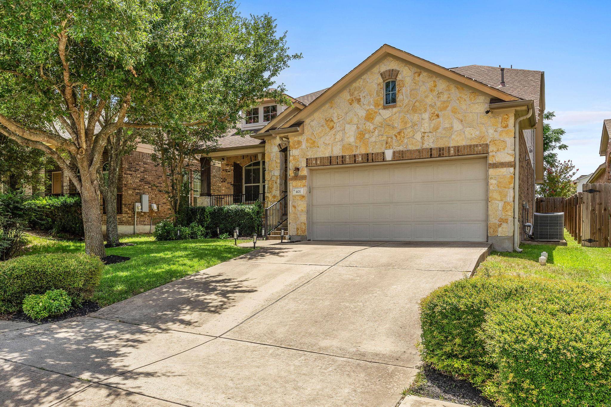 Hutto, TX 78634,401 Wiltshire DR