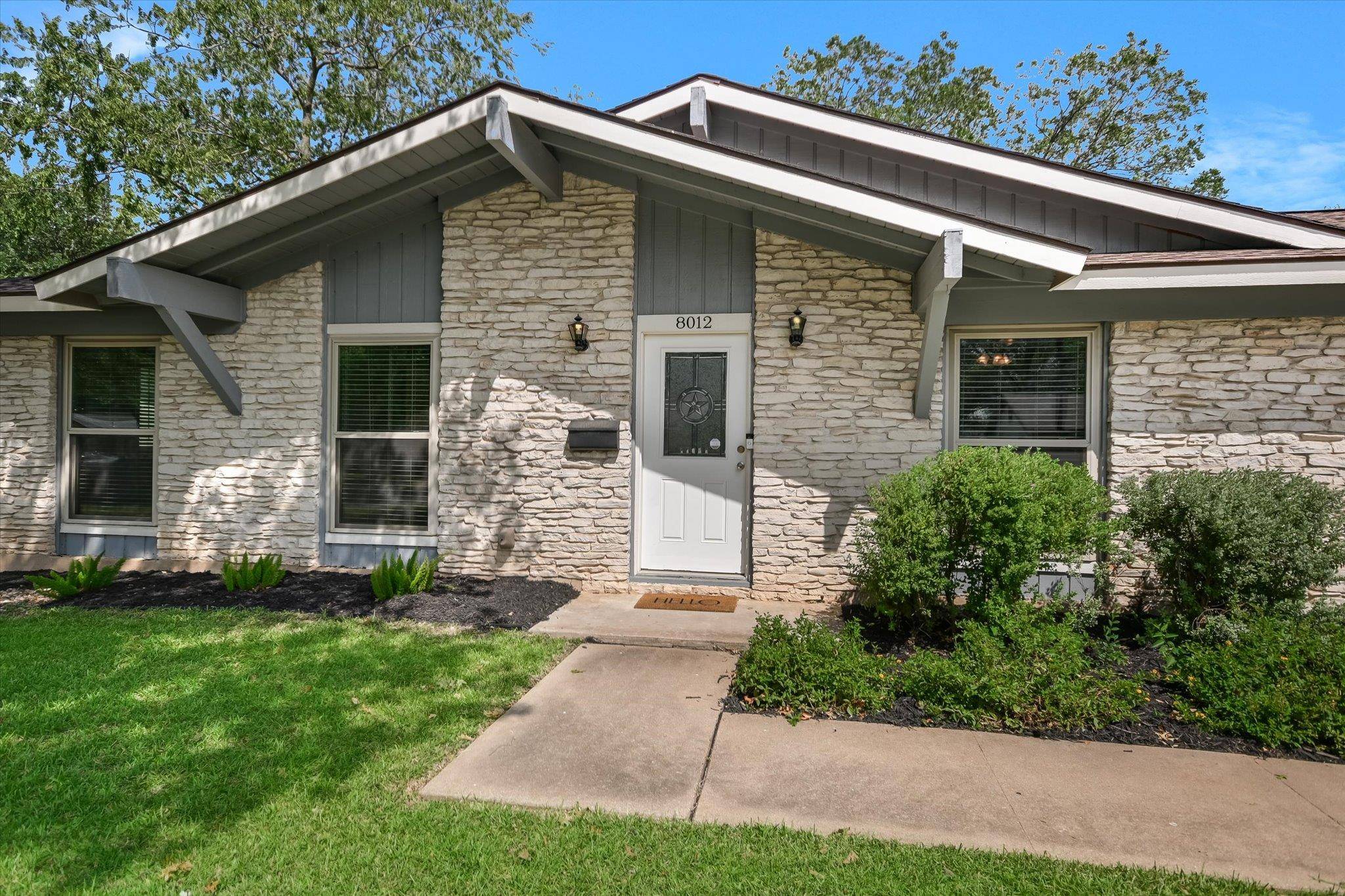 Austin, TX 78757,8012 Stillwood LN