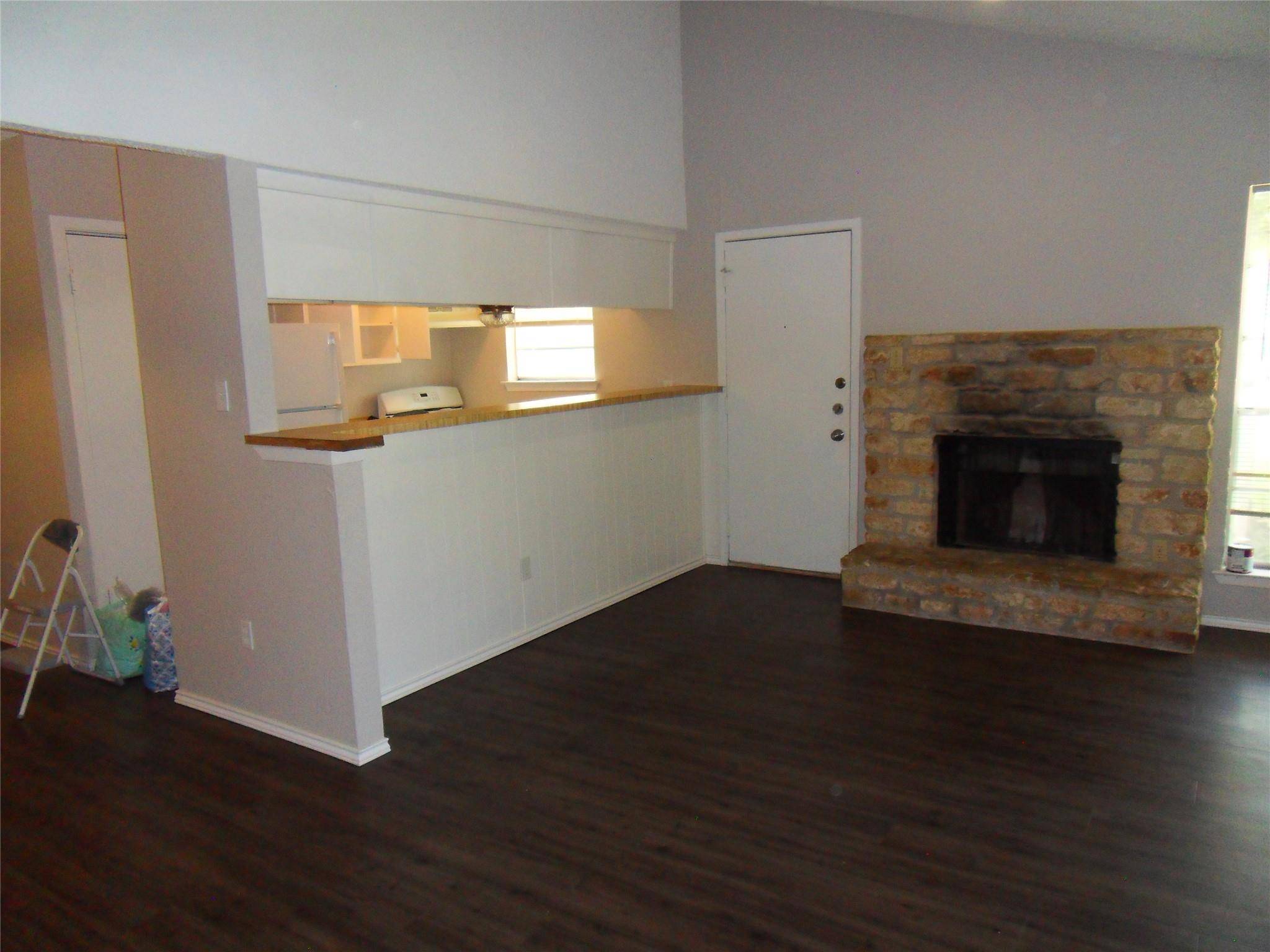 Austin, TX 78745,811 Sirocco DR #B