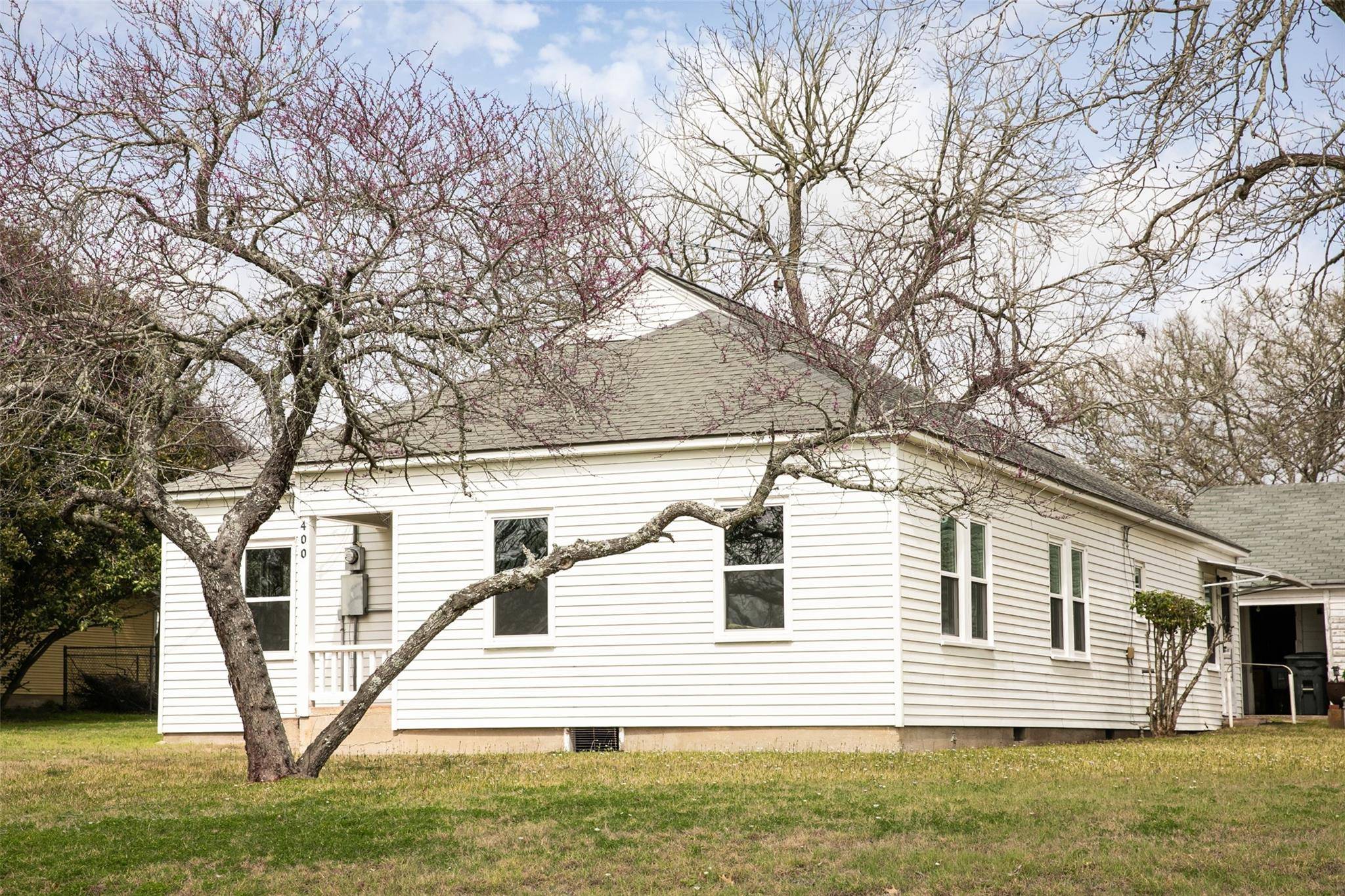 Burton, TX 77835,400 N Brazos ST