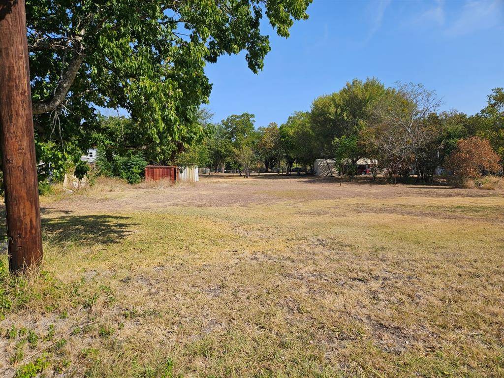 Lockhart, TX 78644,321 W Olive ST