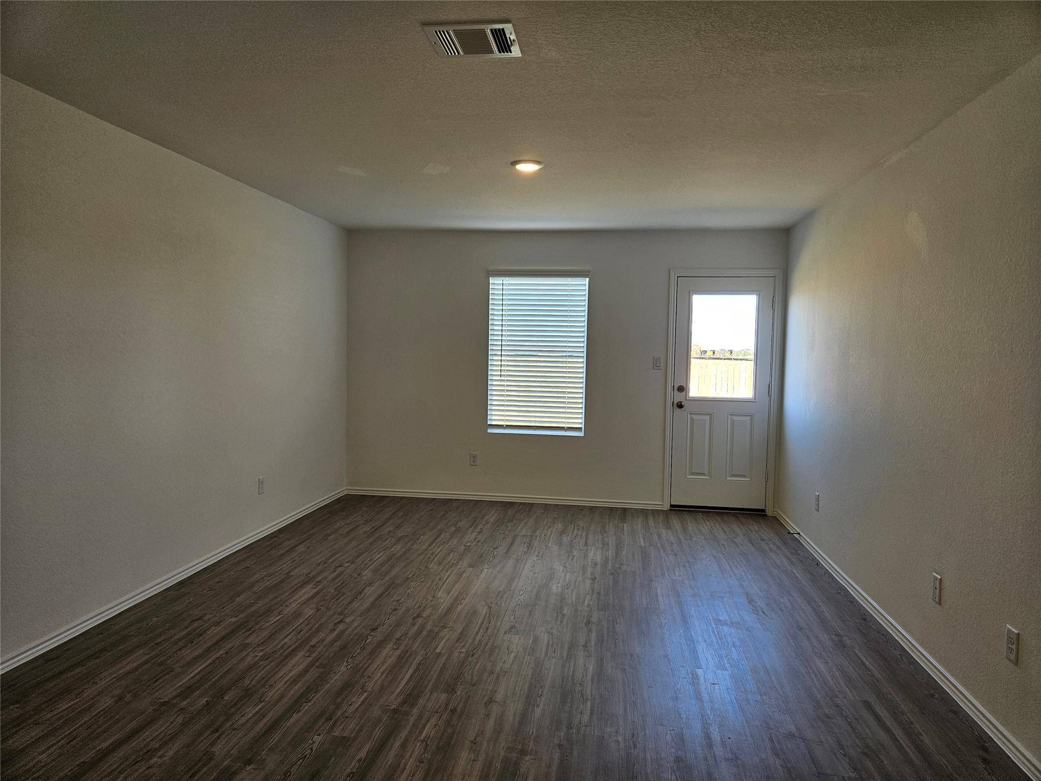 Elgin, TX 78621,23604 Tiny Moons WAY