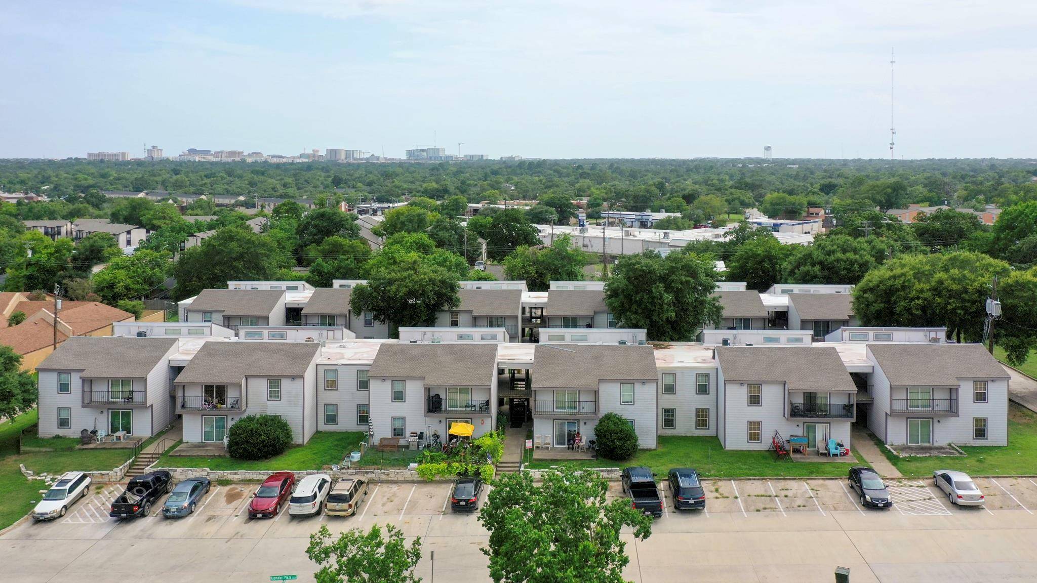 Bryan, TX 77802,2000 Kazmeier PLZ