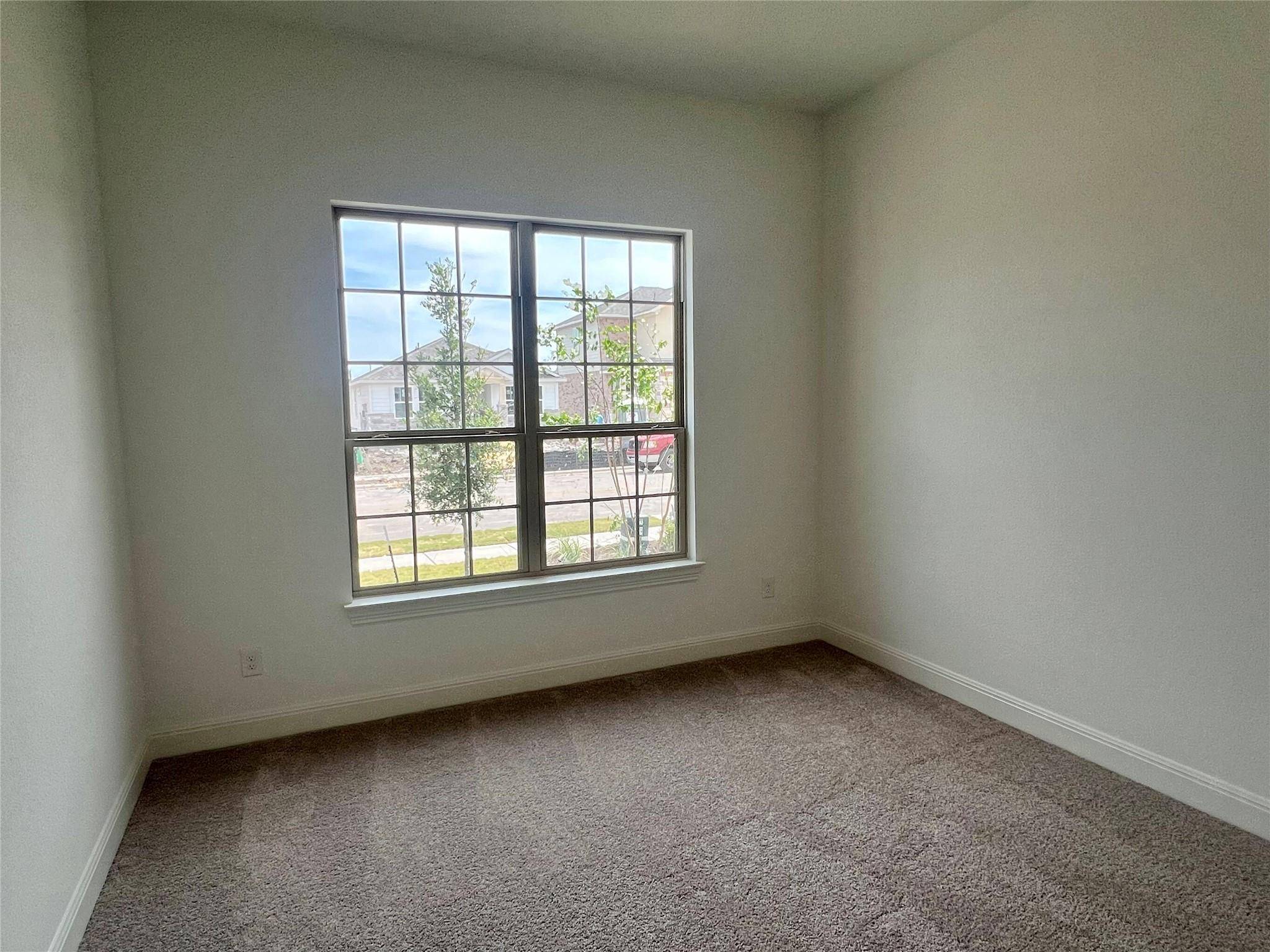 Hutto, TX 78634,141 Zinnia LN