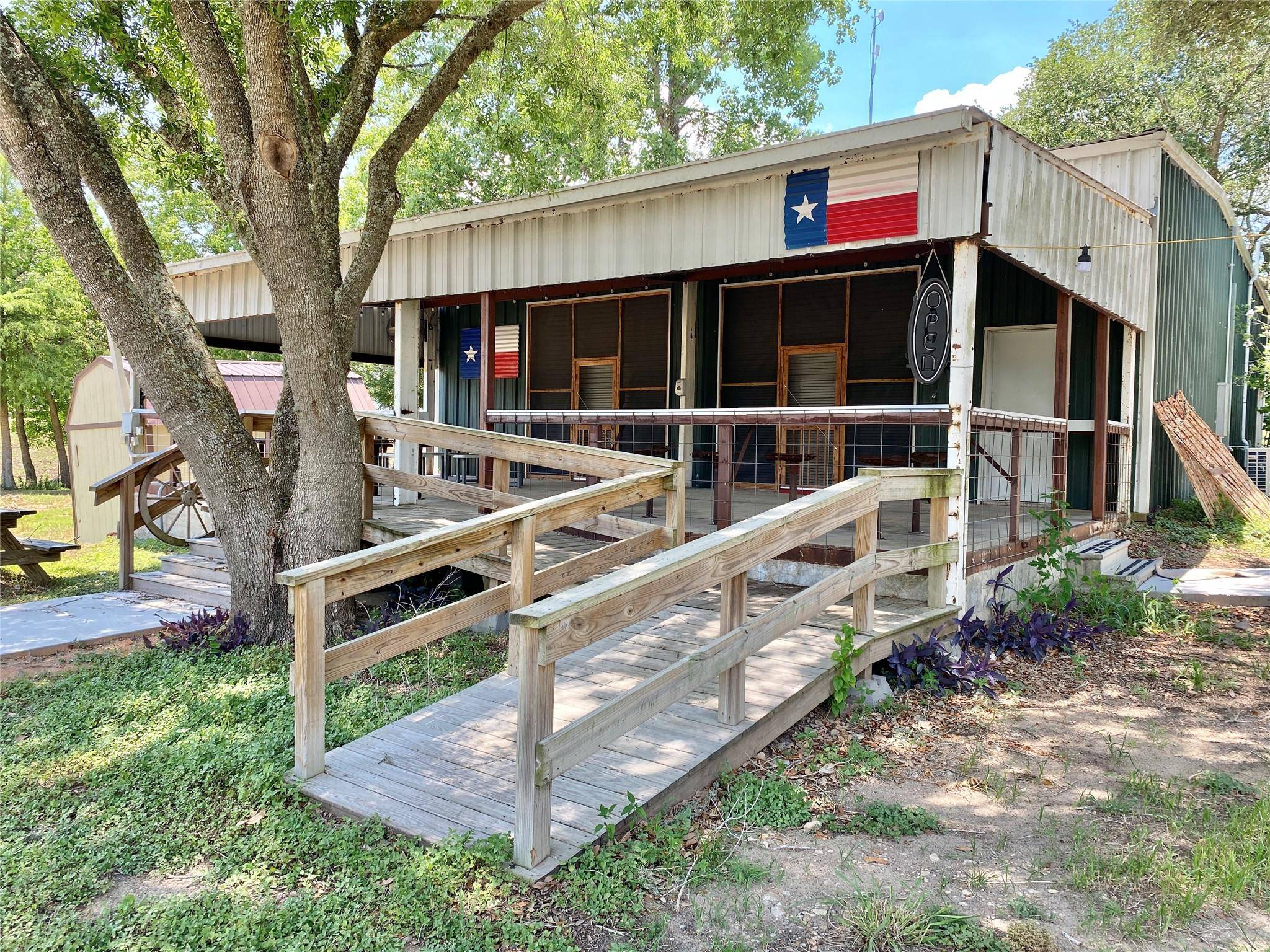 Round Top, TX 78954,4418 S Hwy 237