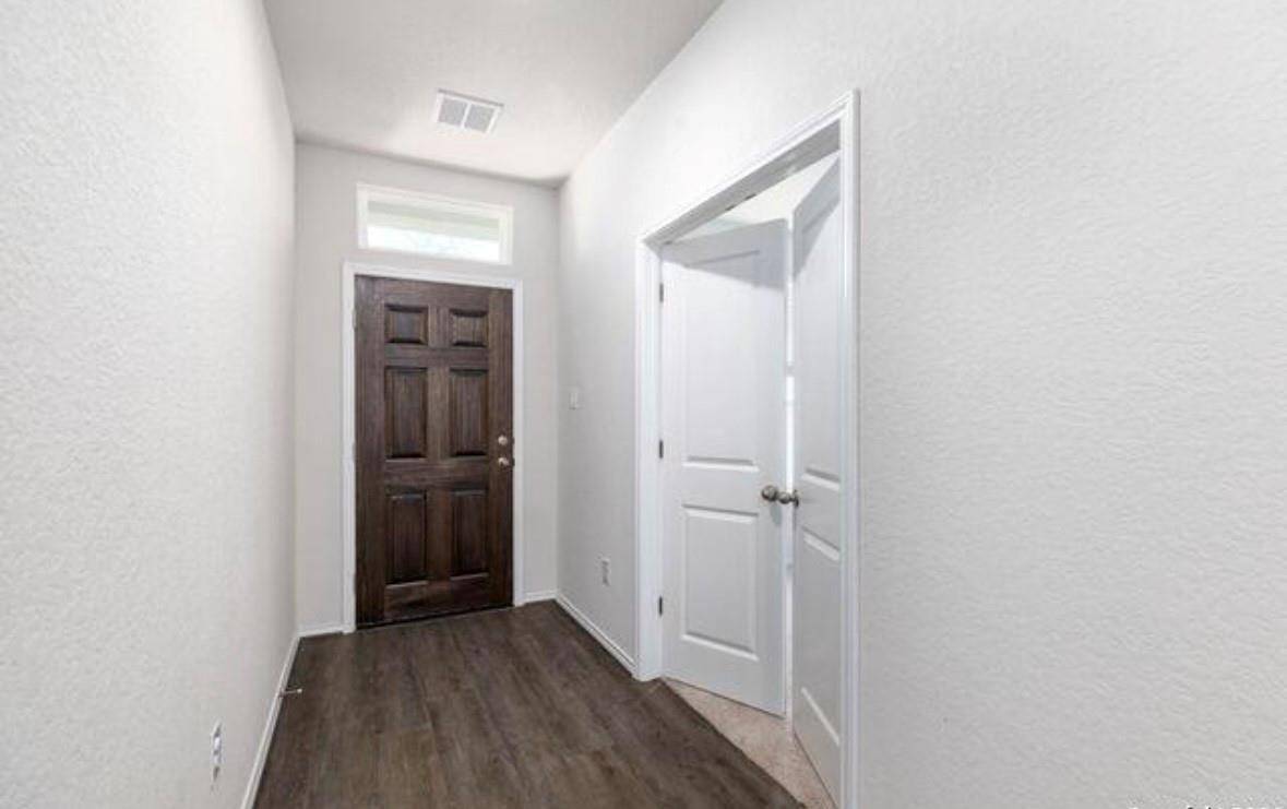Schertz, TX 78154,8329 Morningside PL