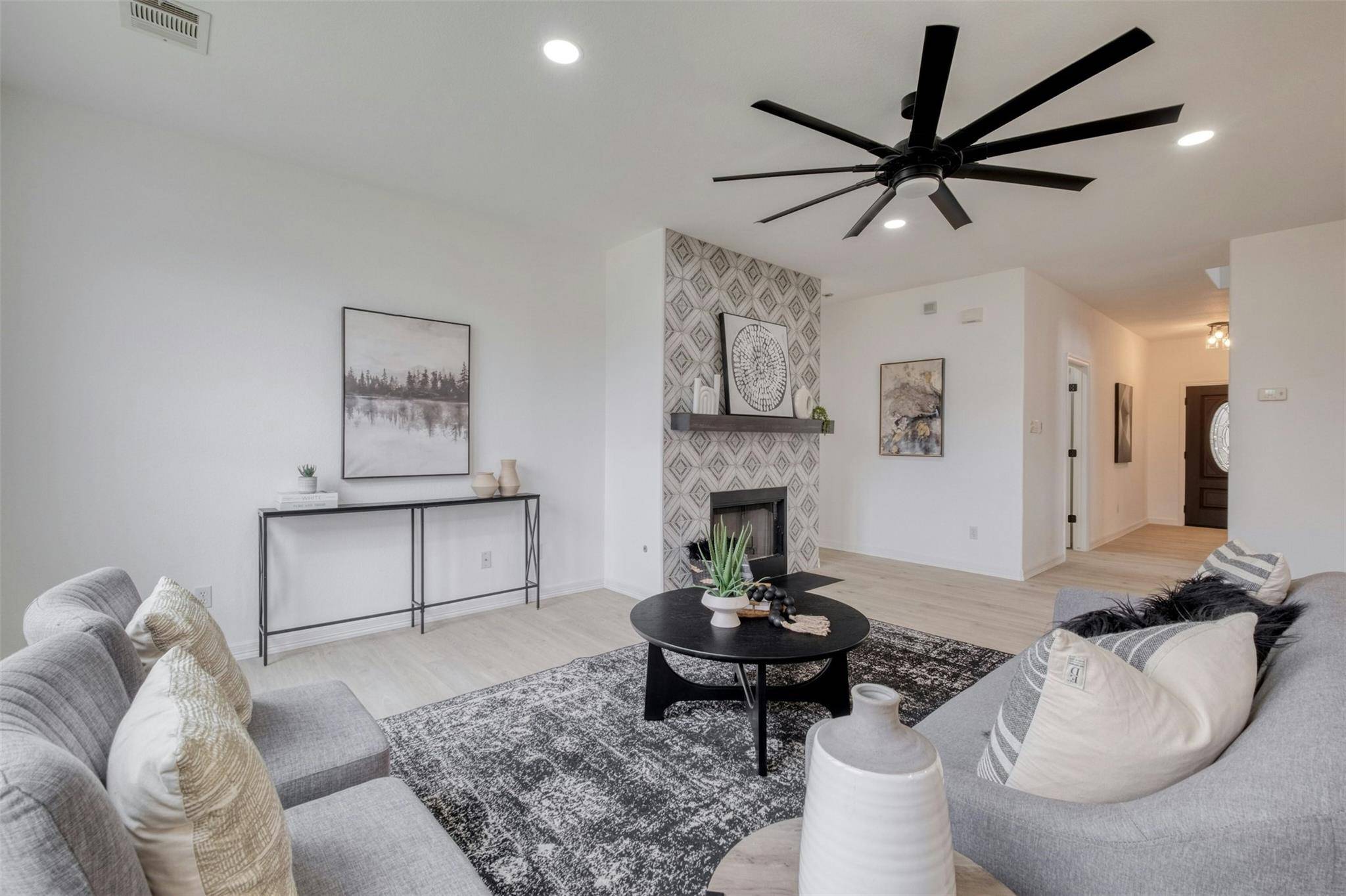 Manor, TX 78653,13701 Glen Mark DR