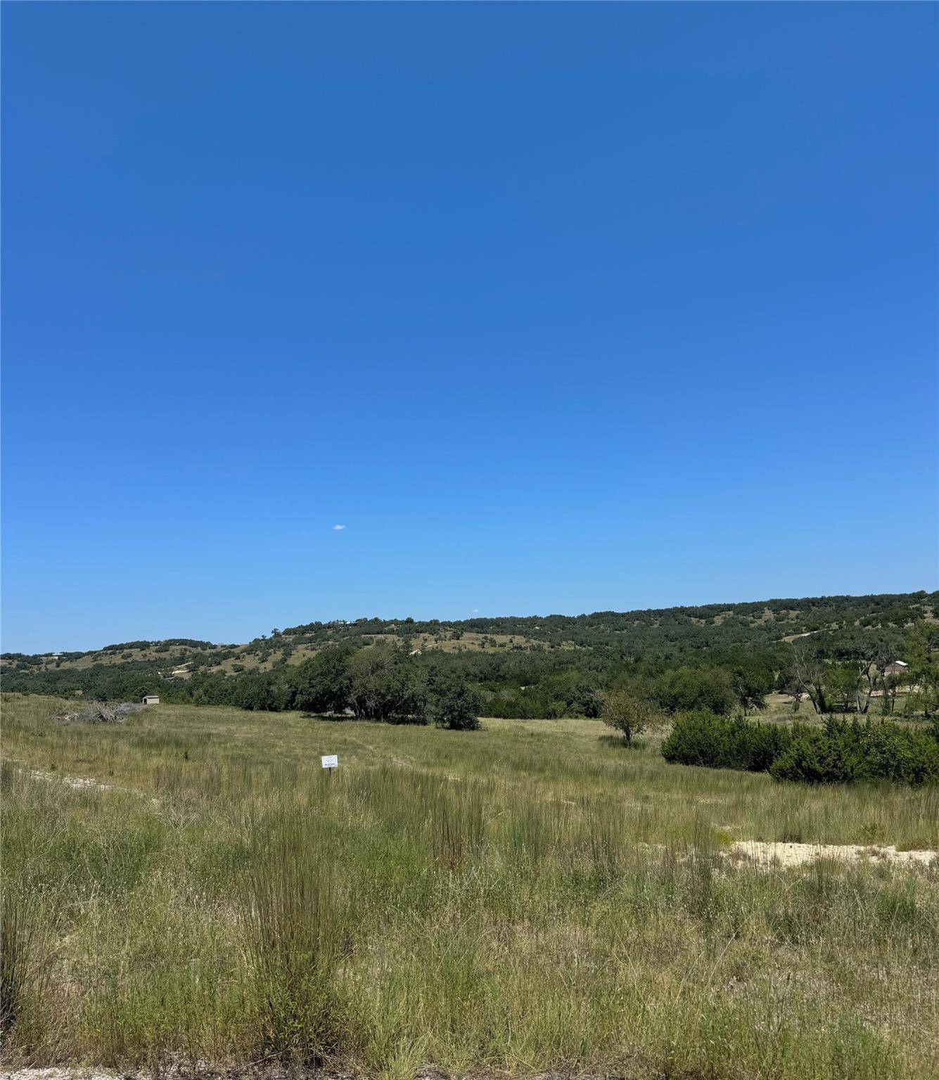 Blanco, TX 78606,000 Flickering Sky CIR