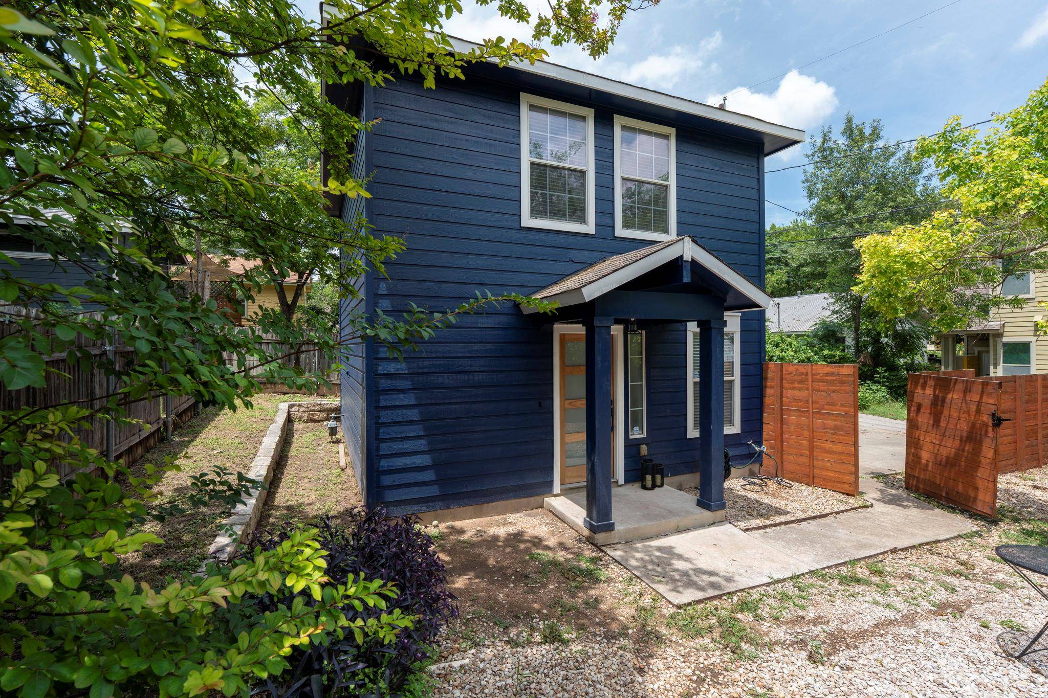 Austin, TX 78702,1803 Maple Ave #B