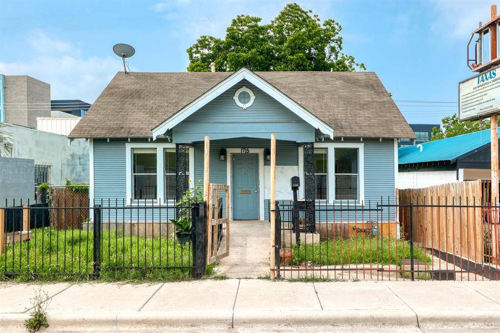 Austin, TX 78702,1715 E 7th ST