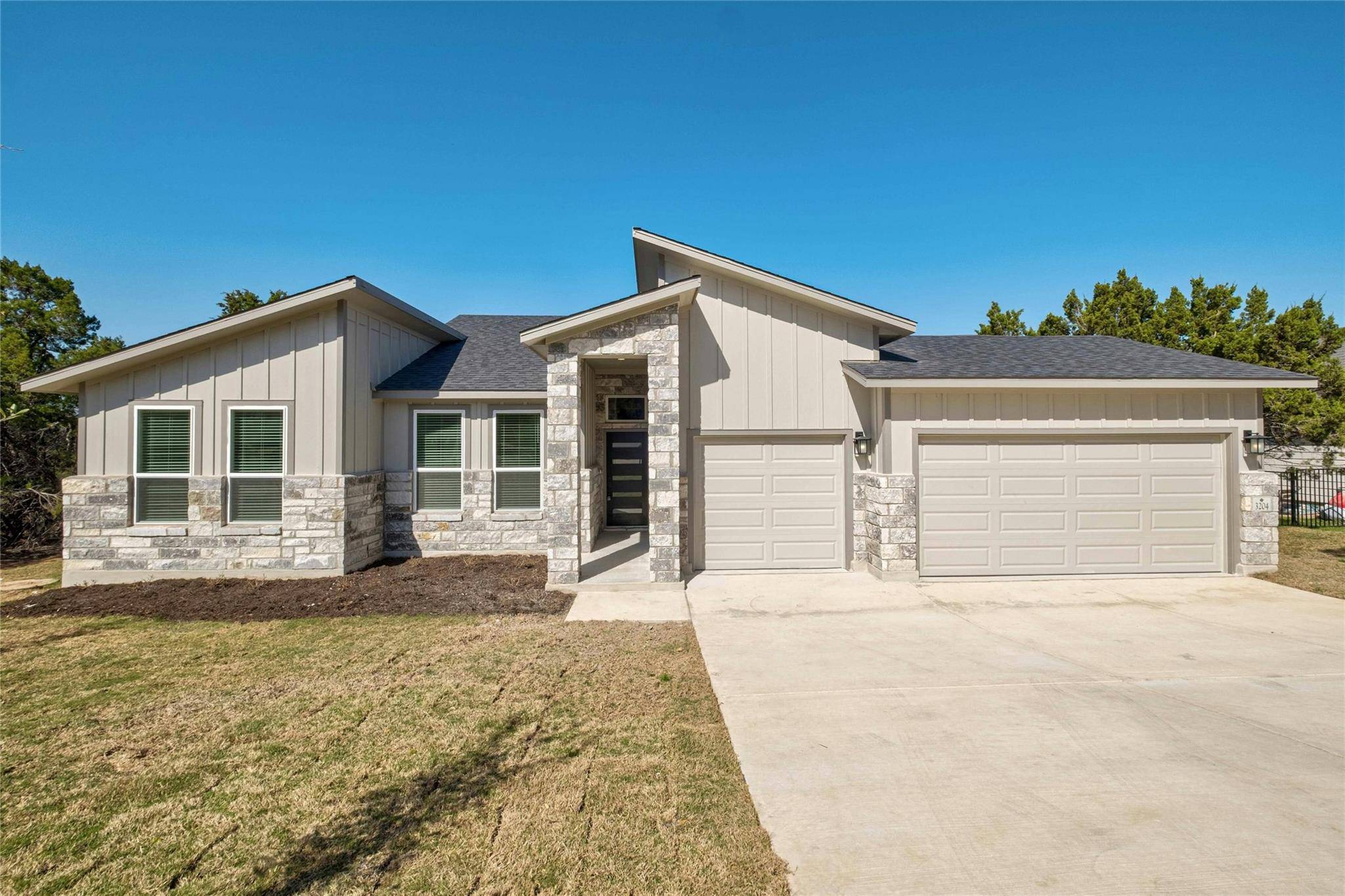 Lago Vista, TX 78645,3204 Morgan LN