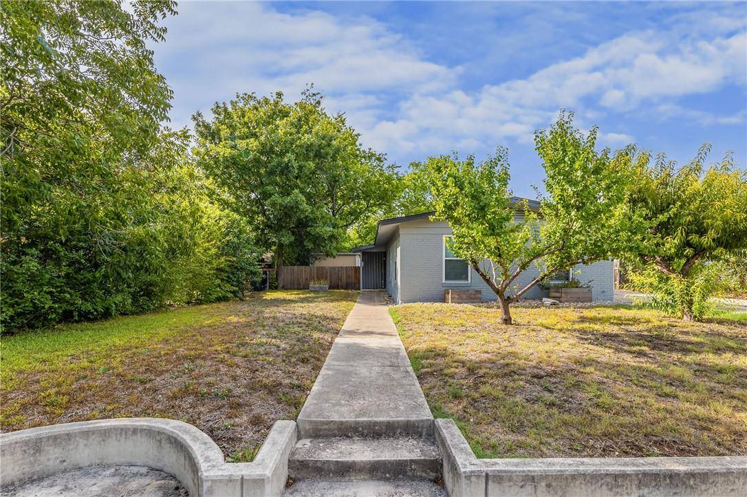 San Marcos, TX 78666,1009 Field ST