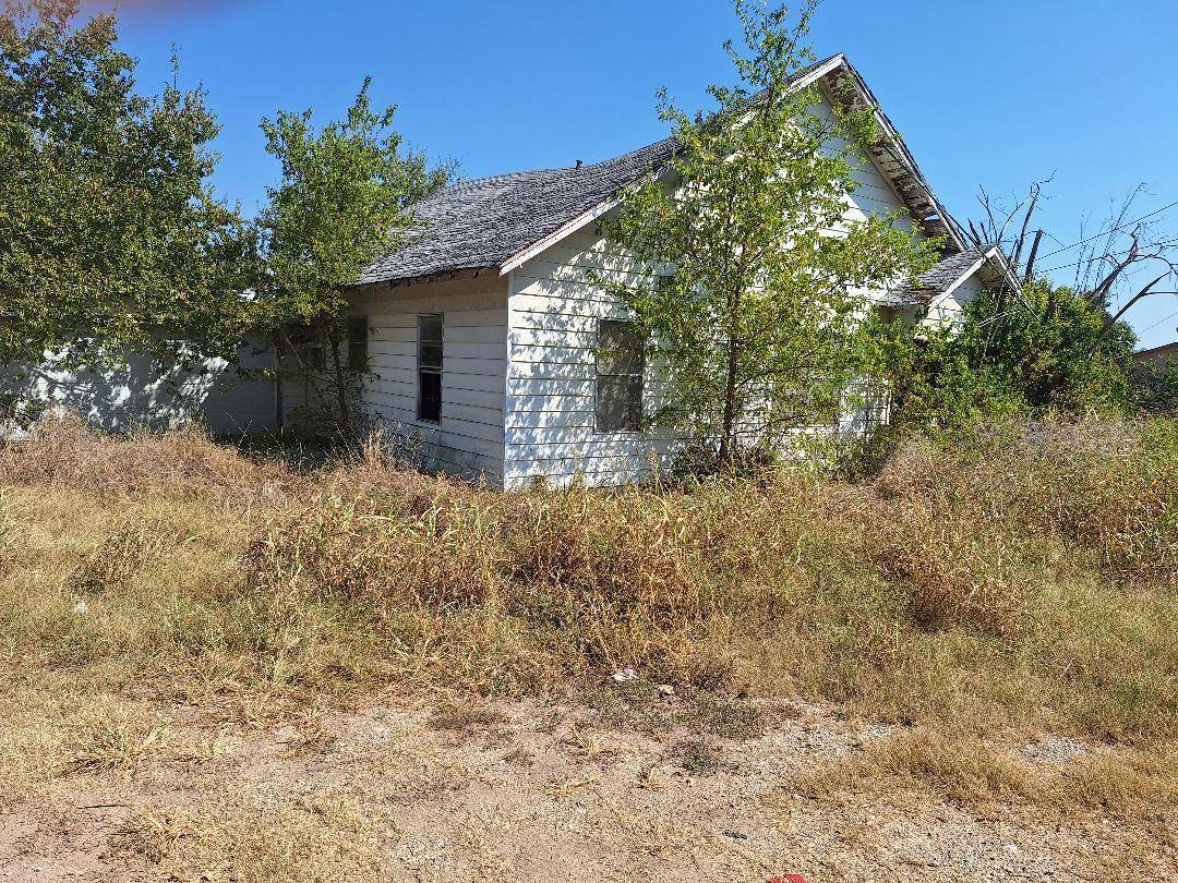 Florence, TX 76527,200 N Love DR