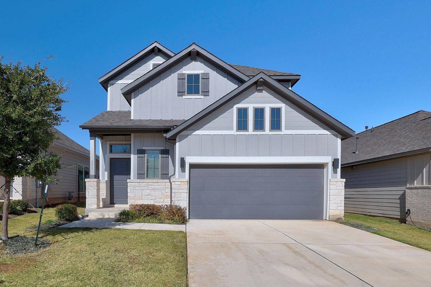 Liberty Hill, TX 78642,221 Banyon DR