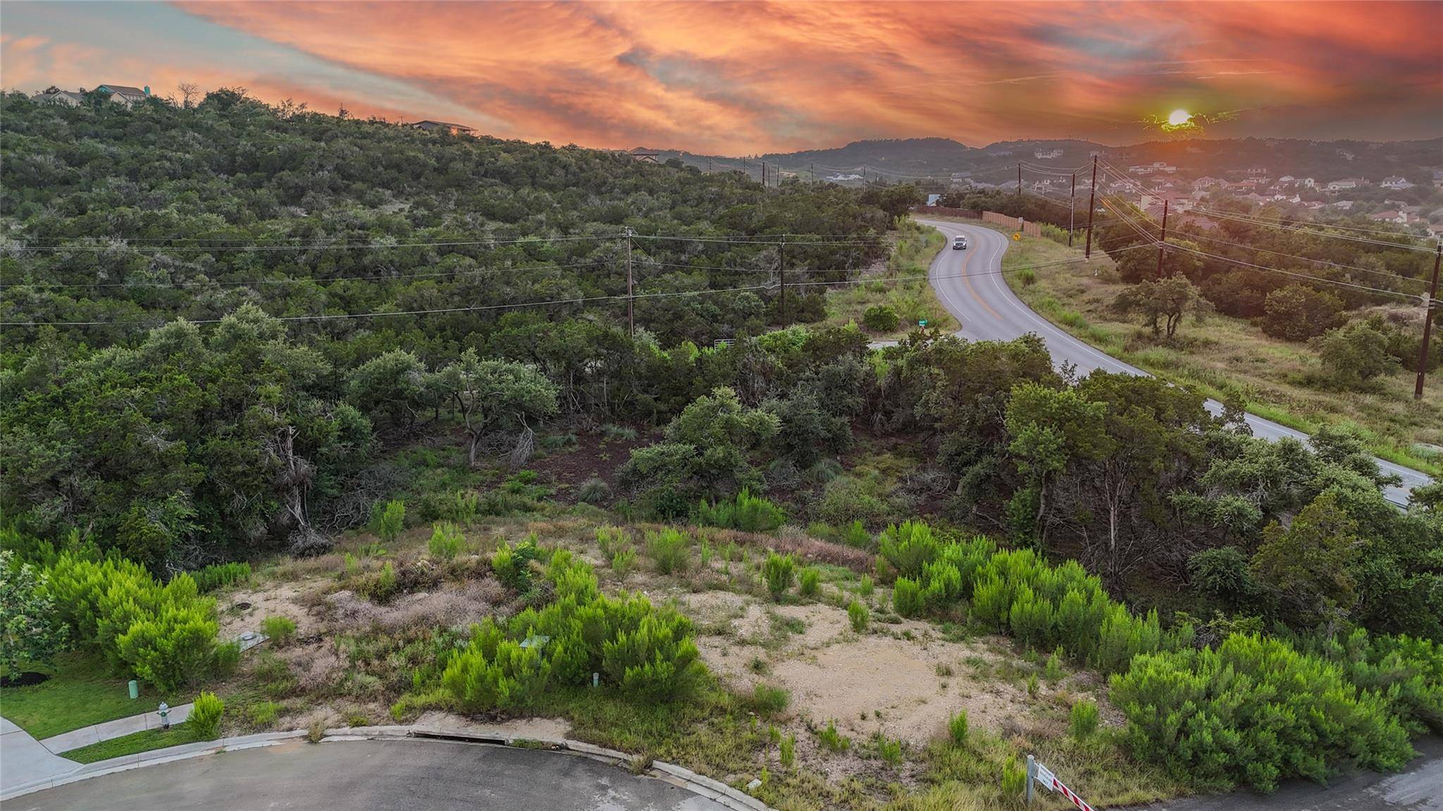 Lakeway, TX 78738,210 Lodestone CV