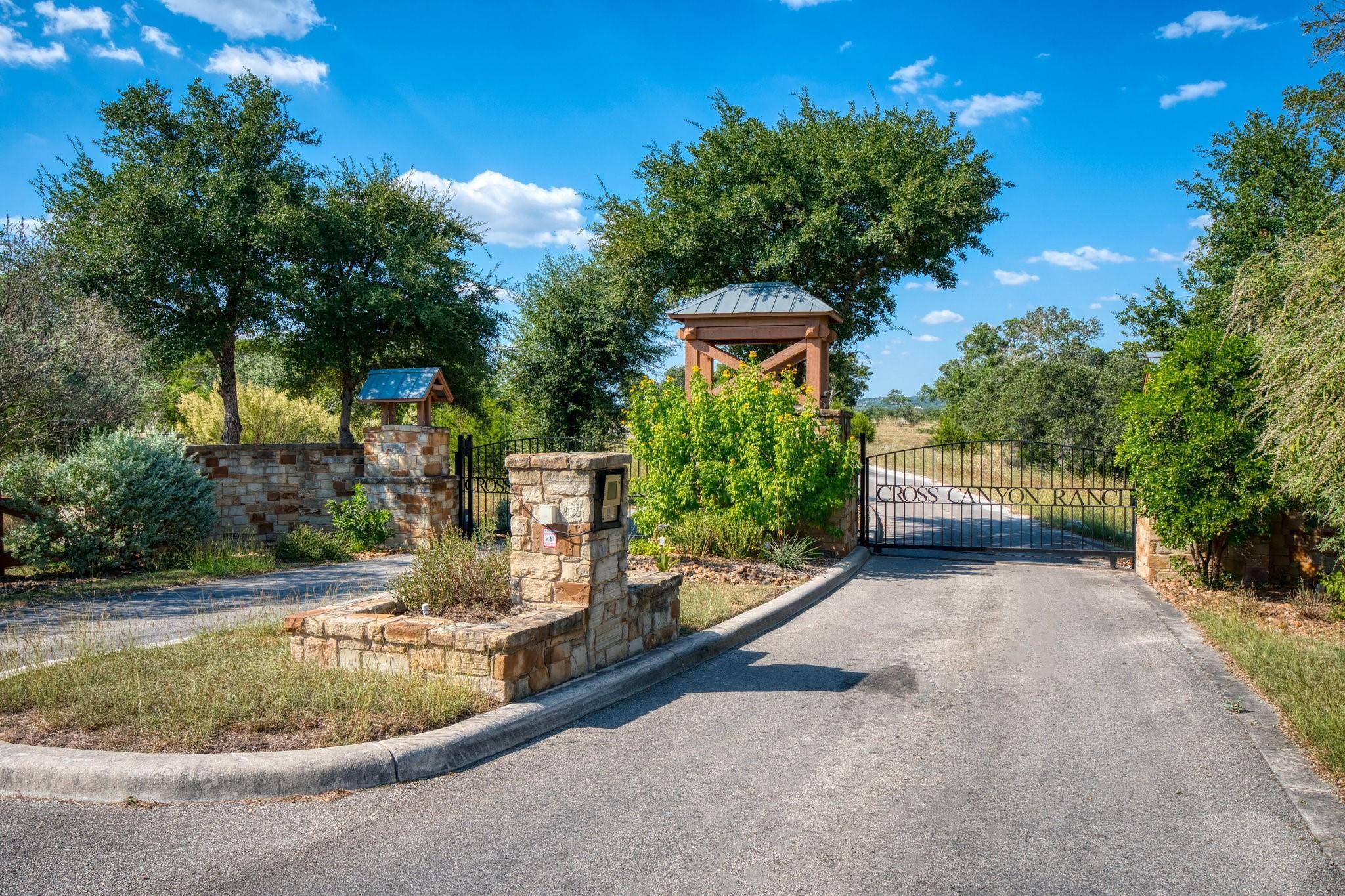 Spring Branch, TX 78070,1 Pattys WAY