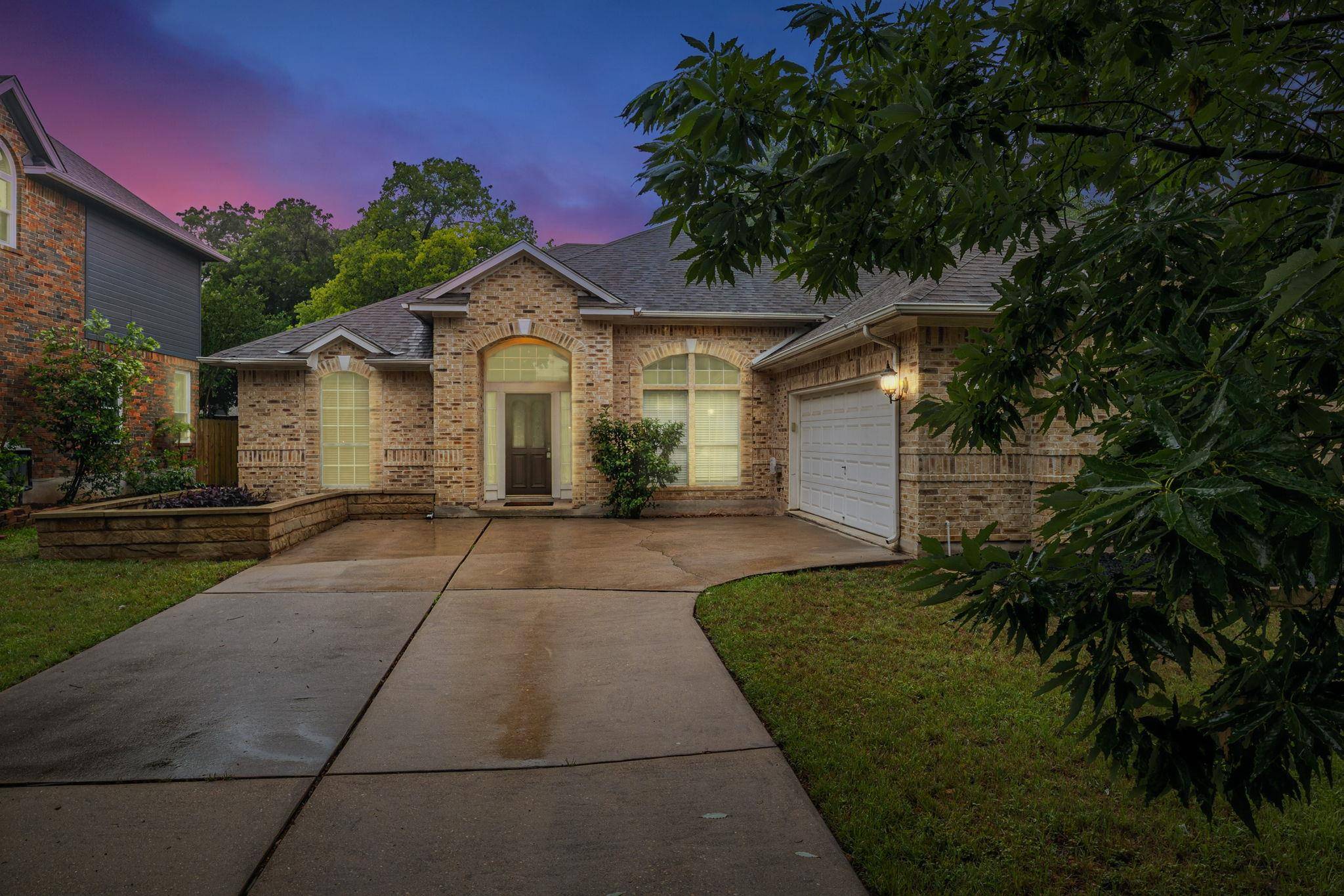 Austin, TX 78749,6419 Ira Ingram DR