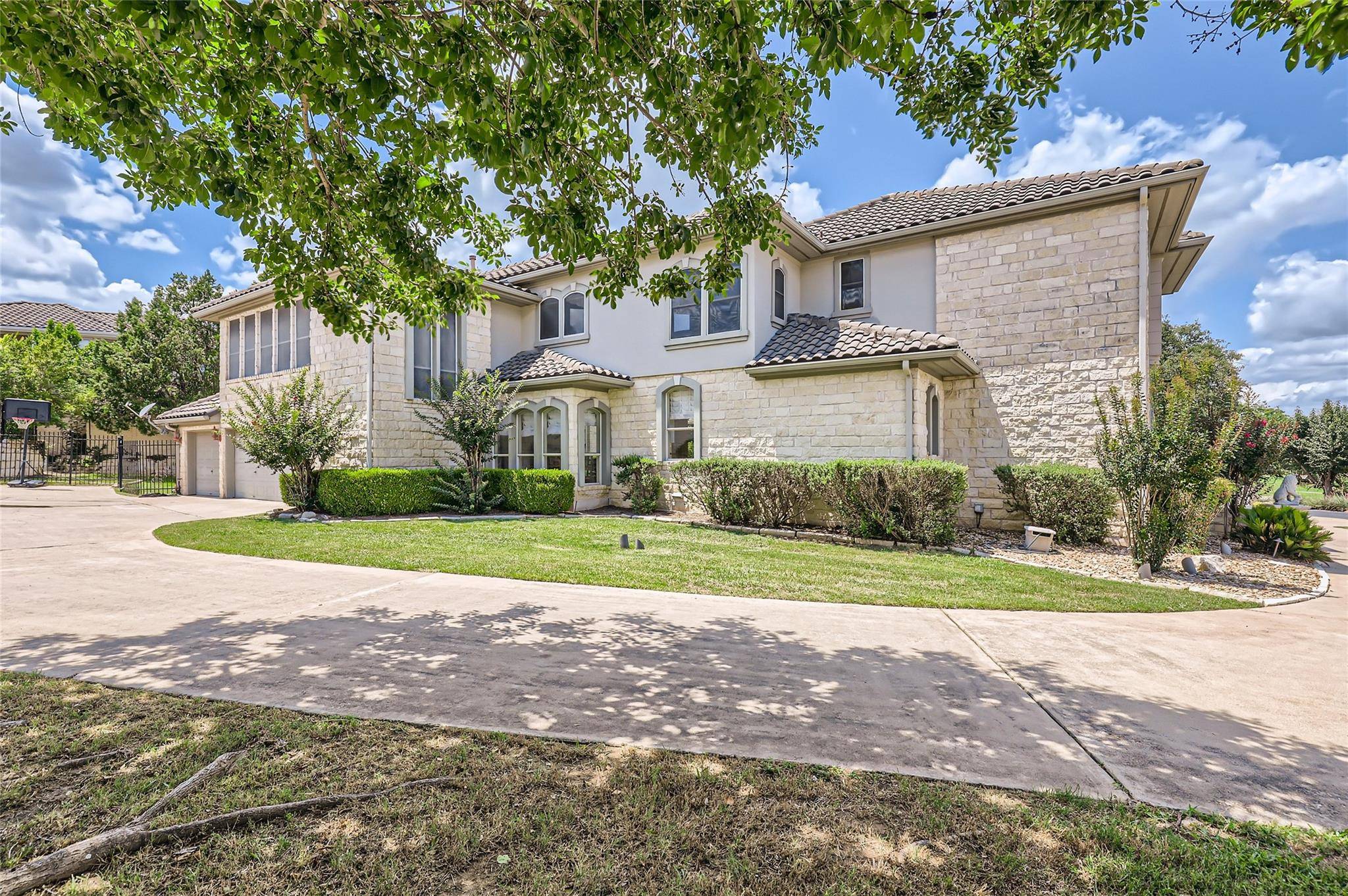The Hills, TX 78738,29 Tiburon DR