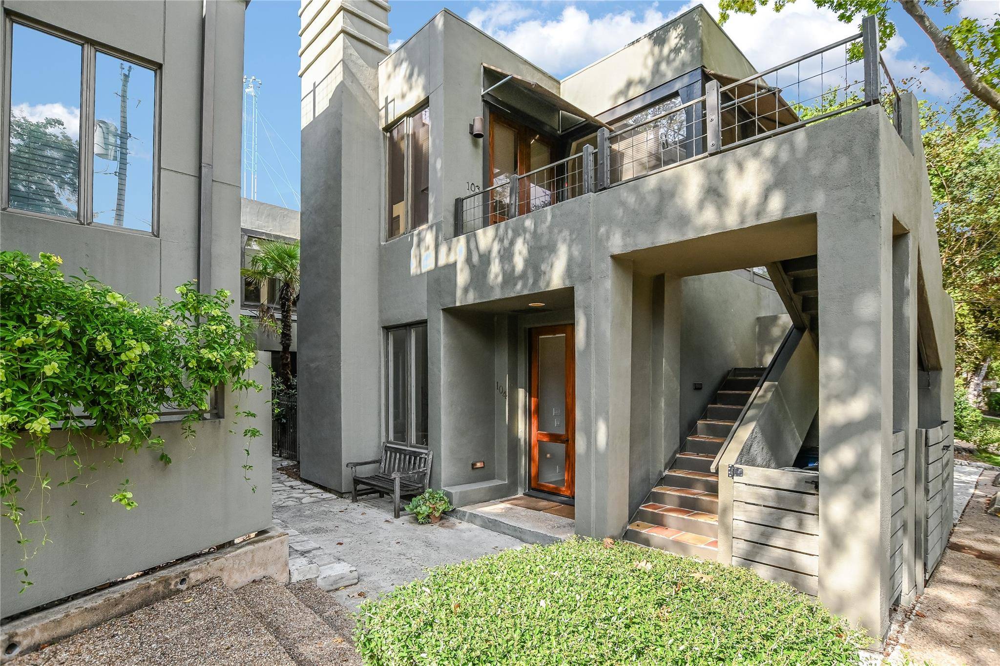 Austin, TX 78703,1111 W 12th ST #104